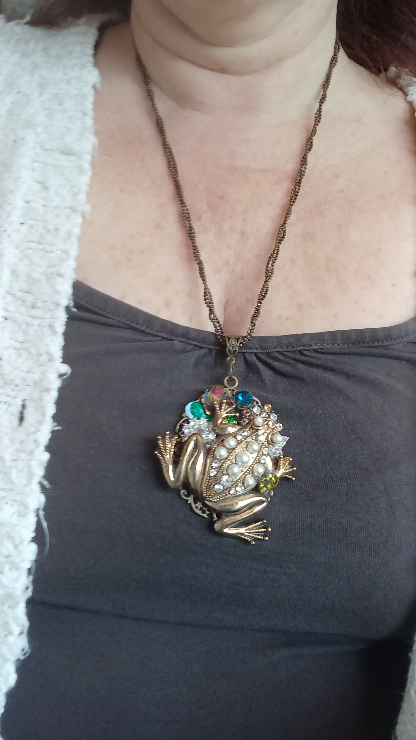 Collier jolie grenouille