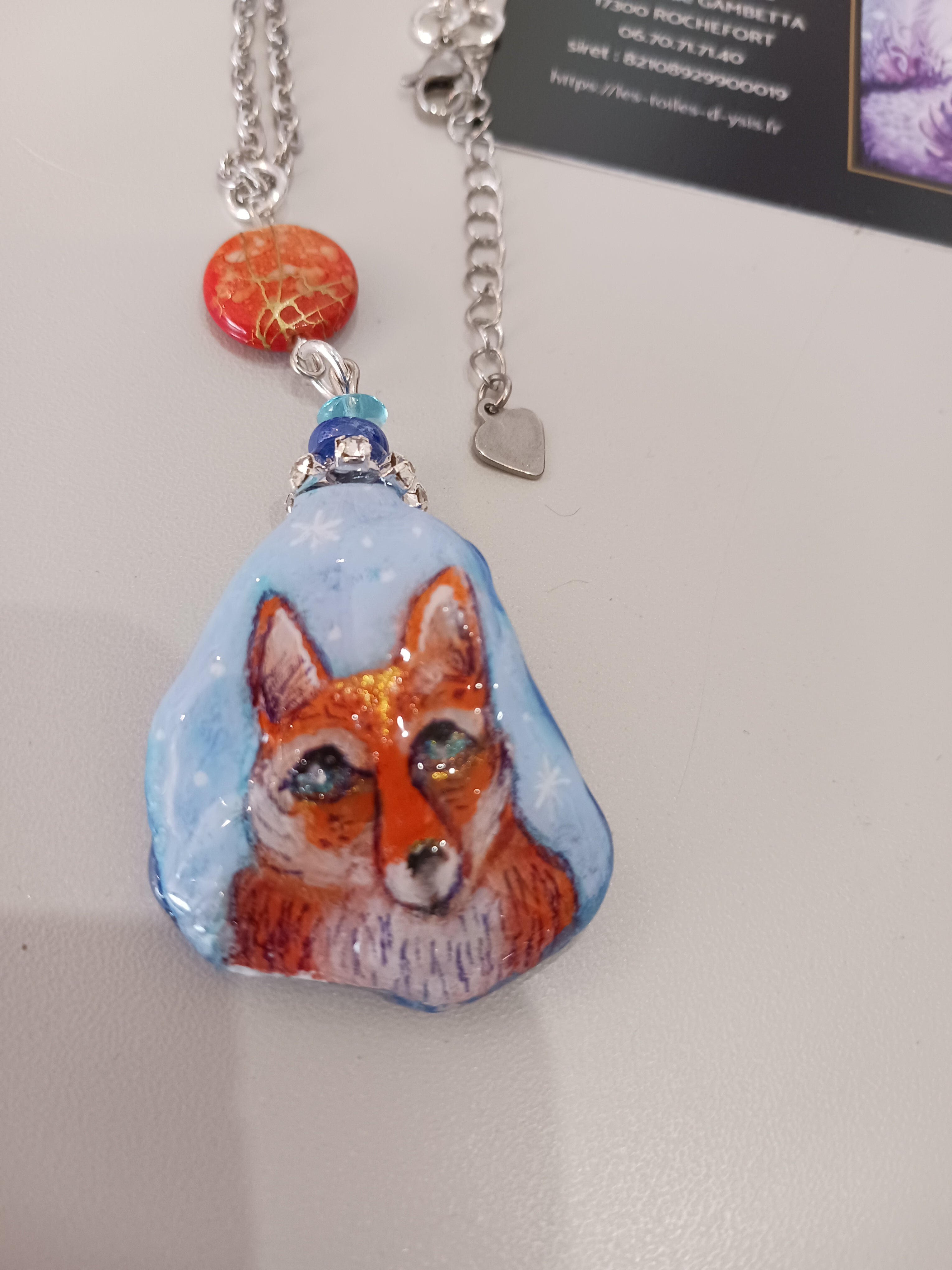 collier renard sur galet