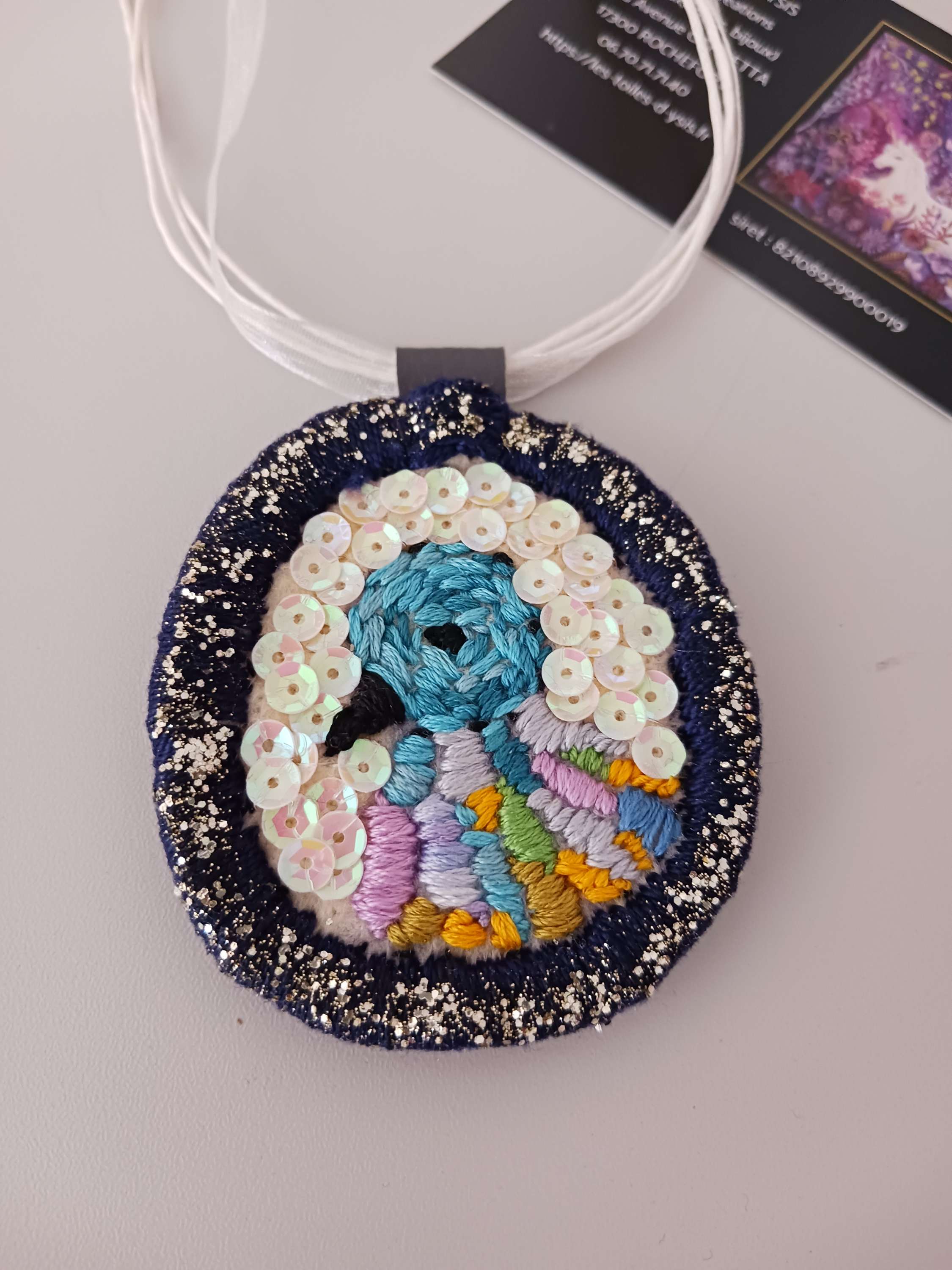 Collier petit oiseau