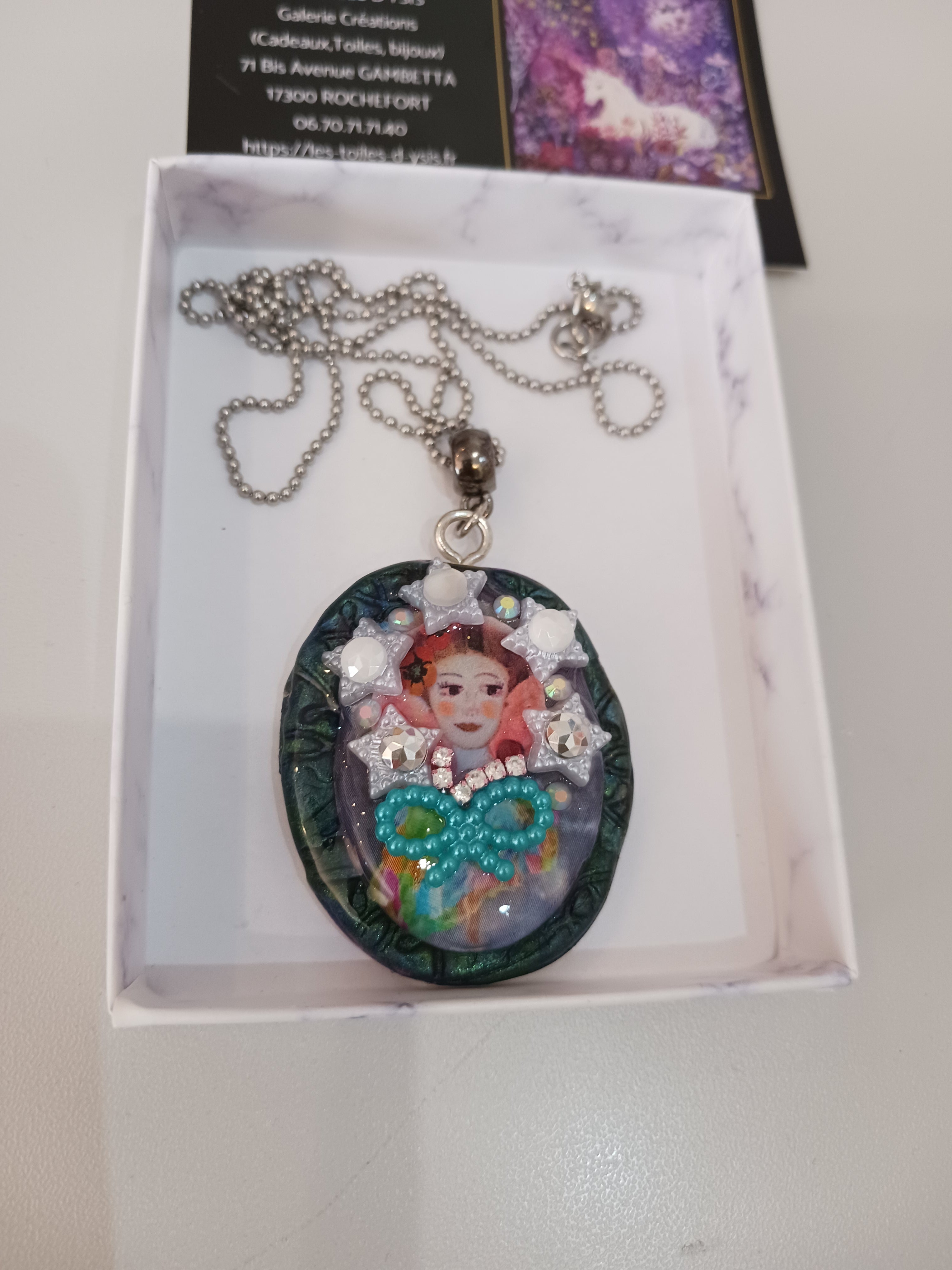 Collier Madone au coeur pur