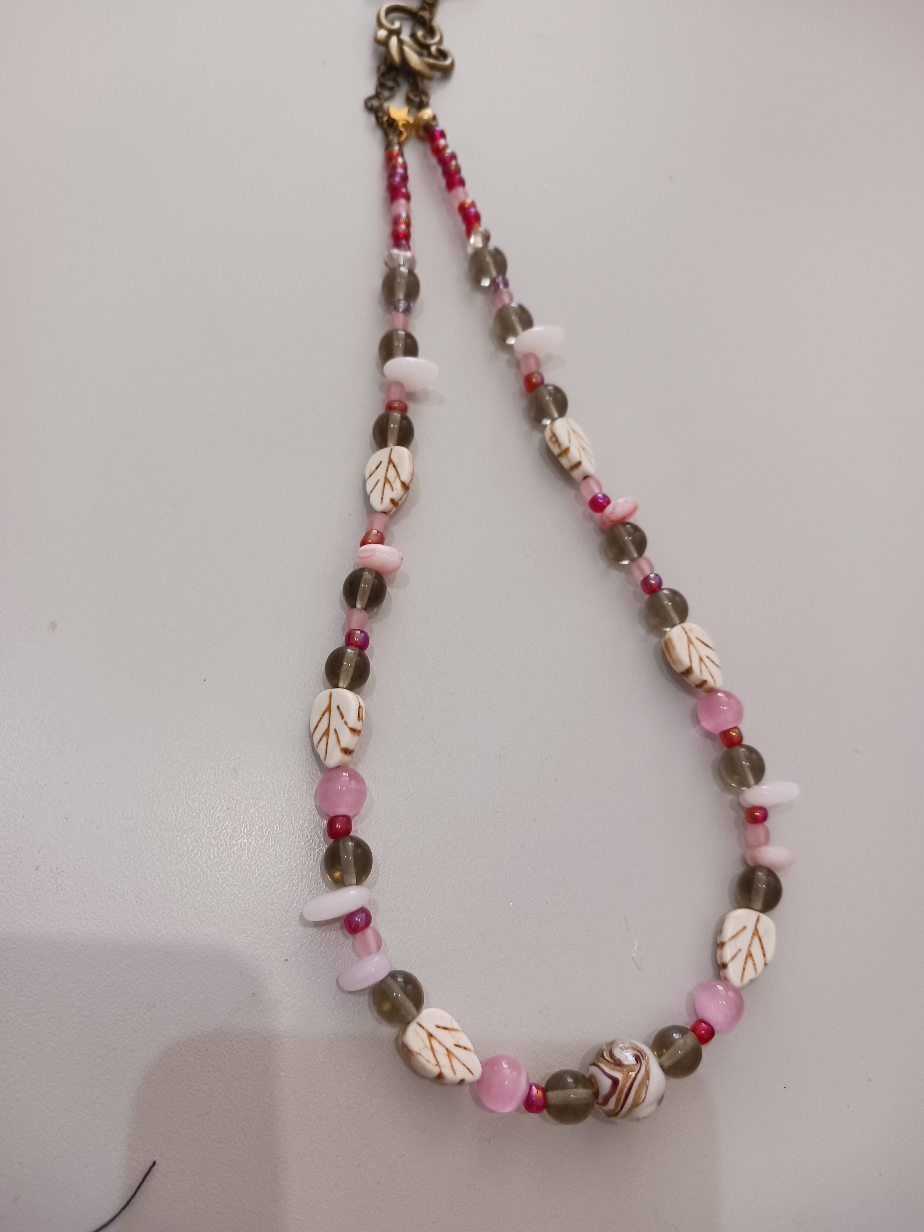 Collier feuilles au vent