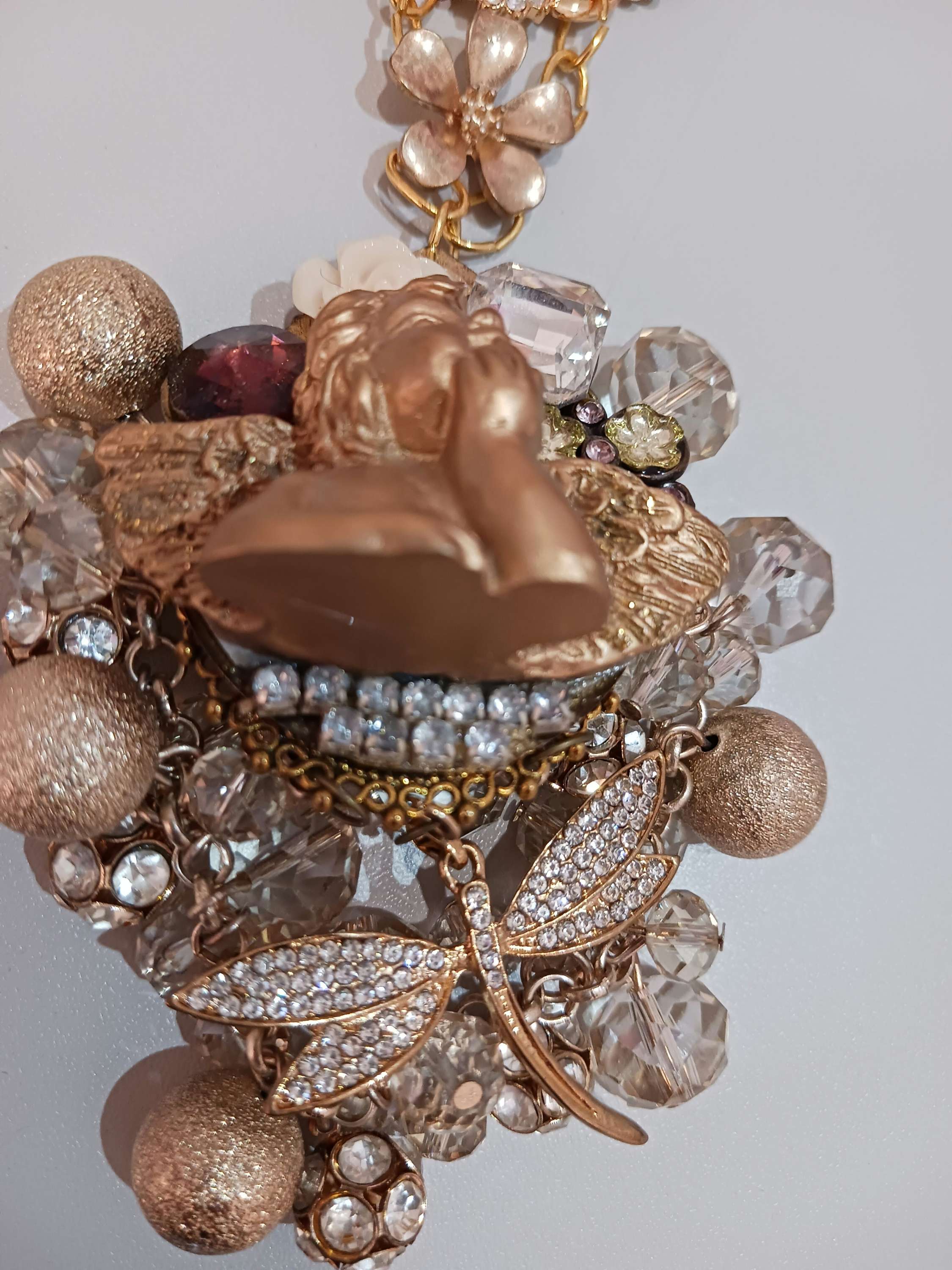 Collier baroque nuage d'ange