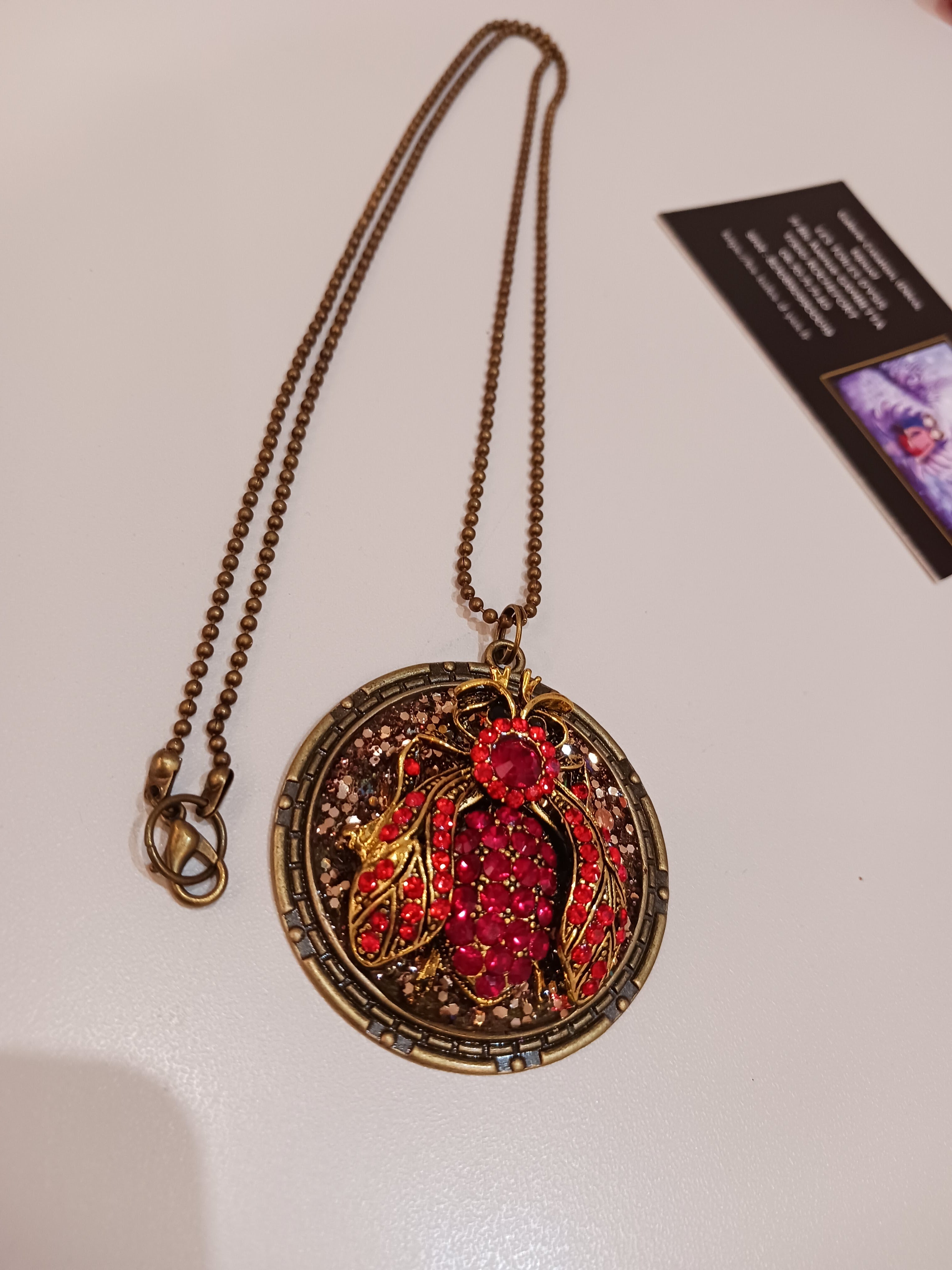 Collier "papillon rouge"