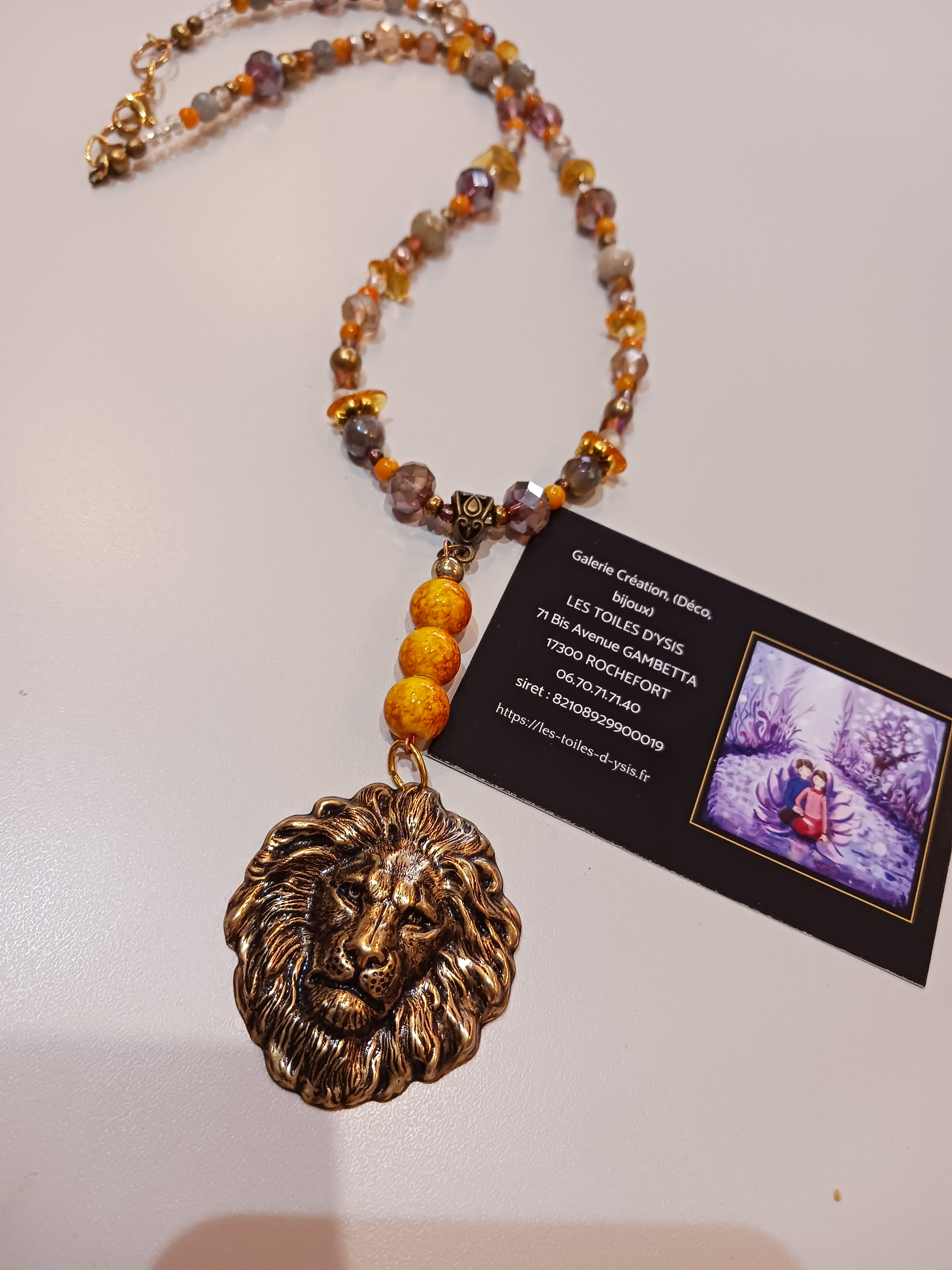 collier force du Lion