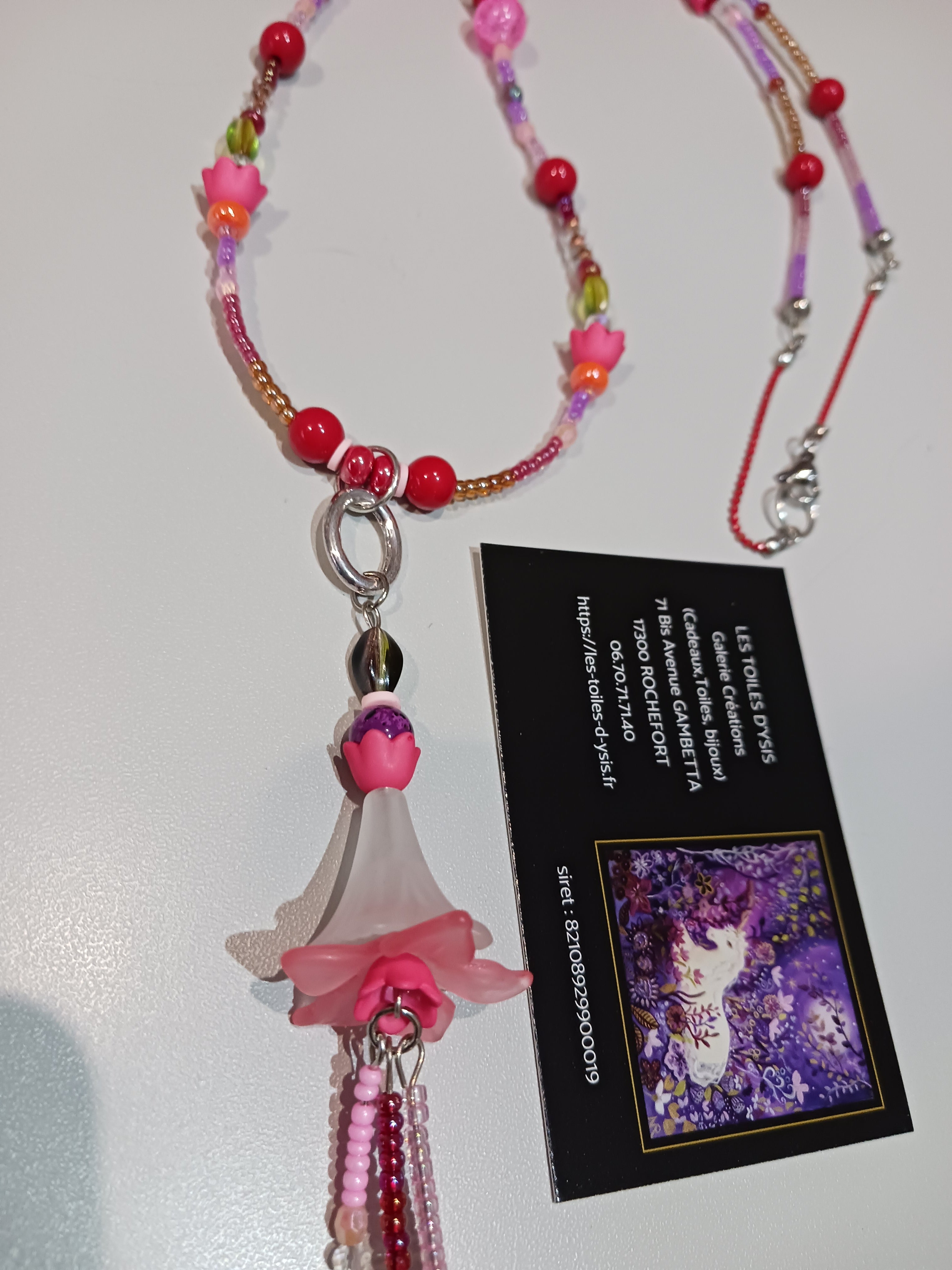 Collier multi fleurs 🌸 🌸 🌸 🌸