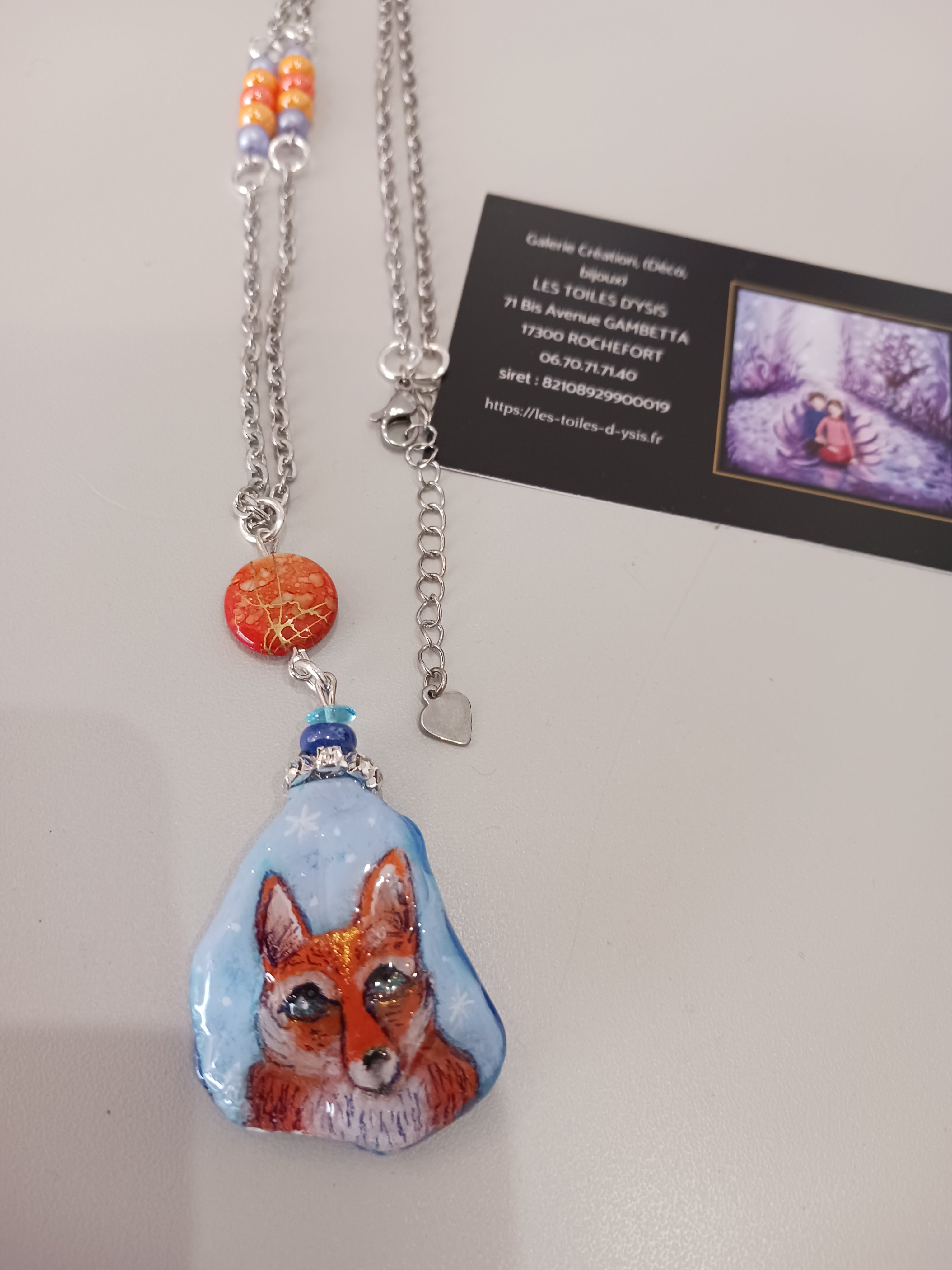 collier renard sur galet