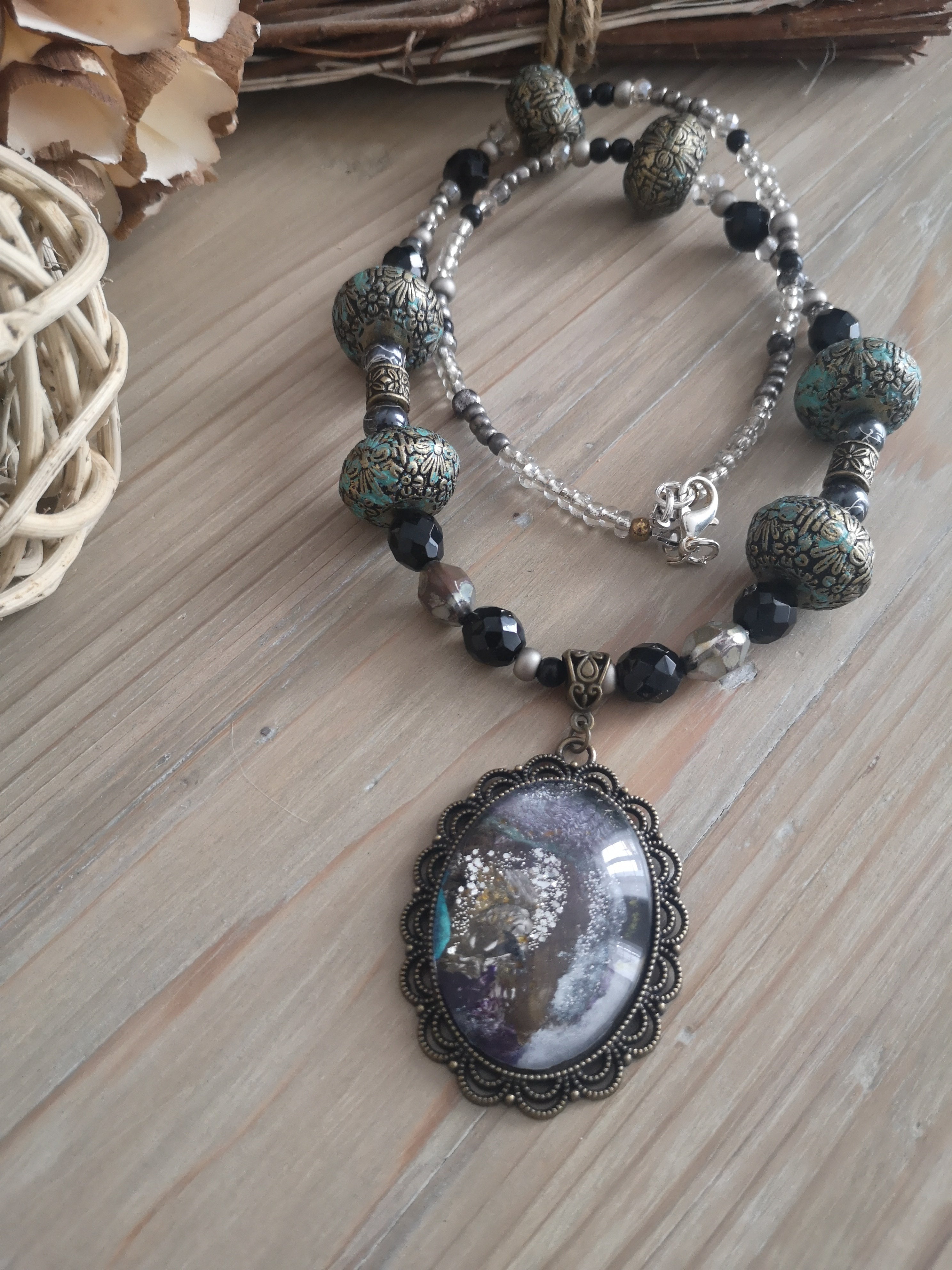 bijoux médaillon fait main