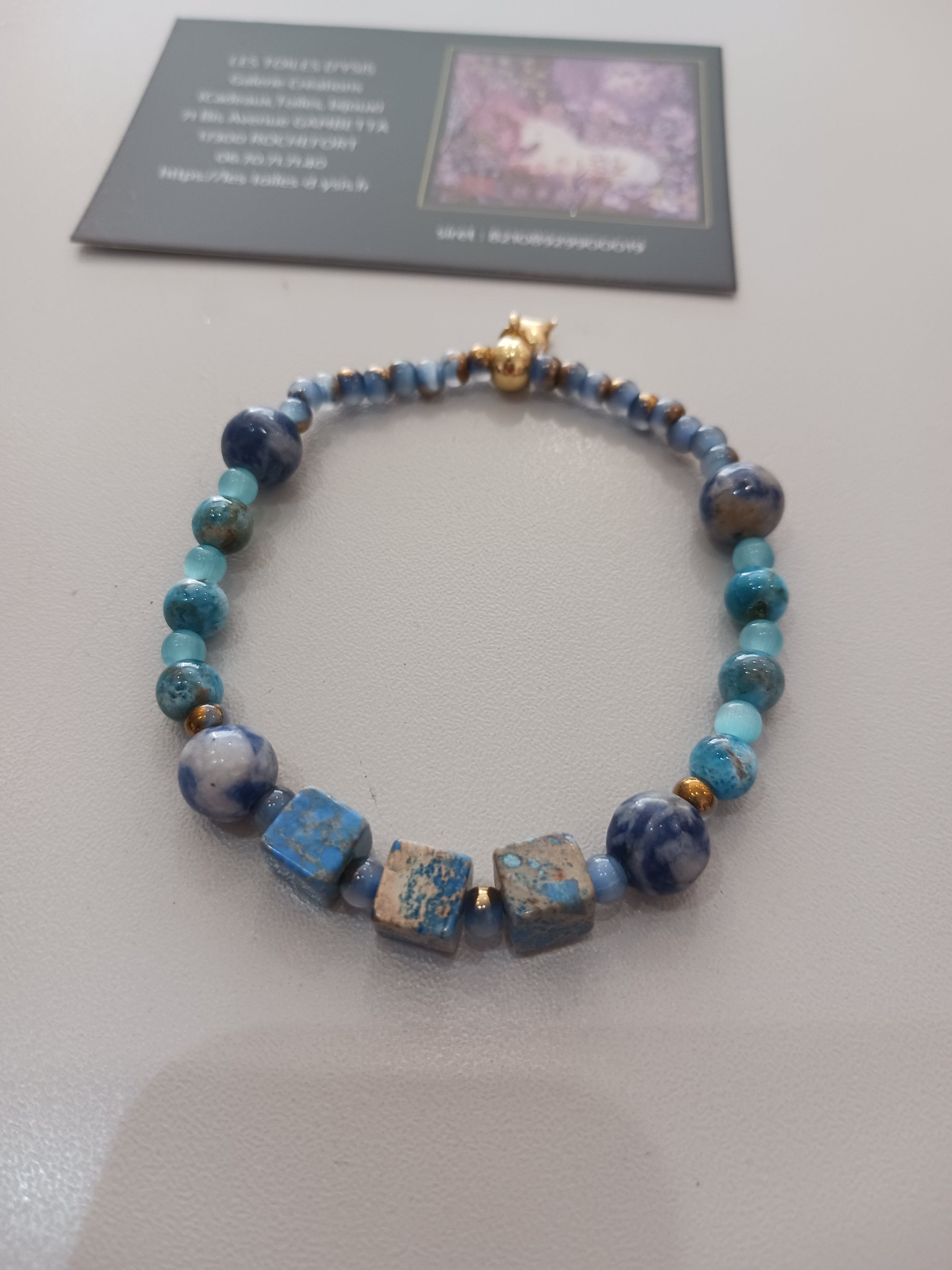 Bracelet bleu semi précieux