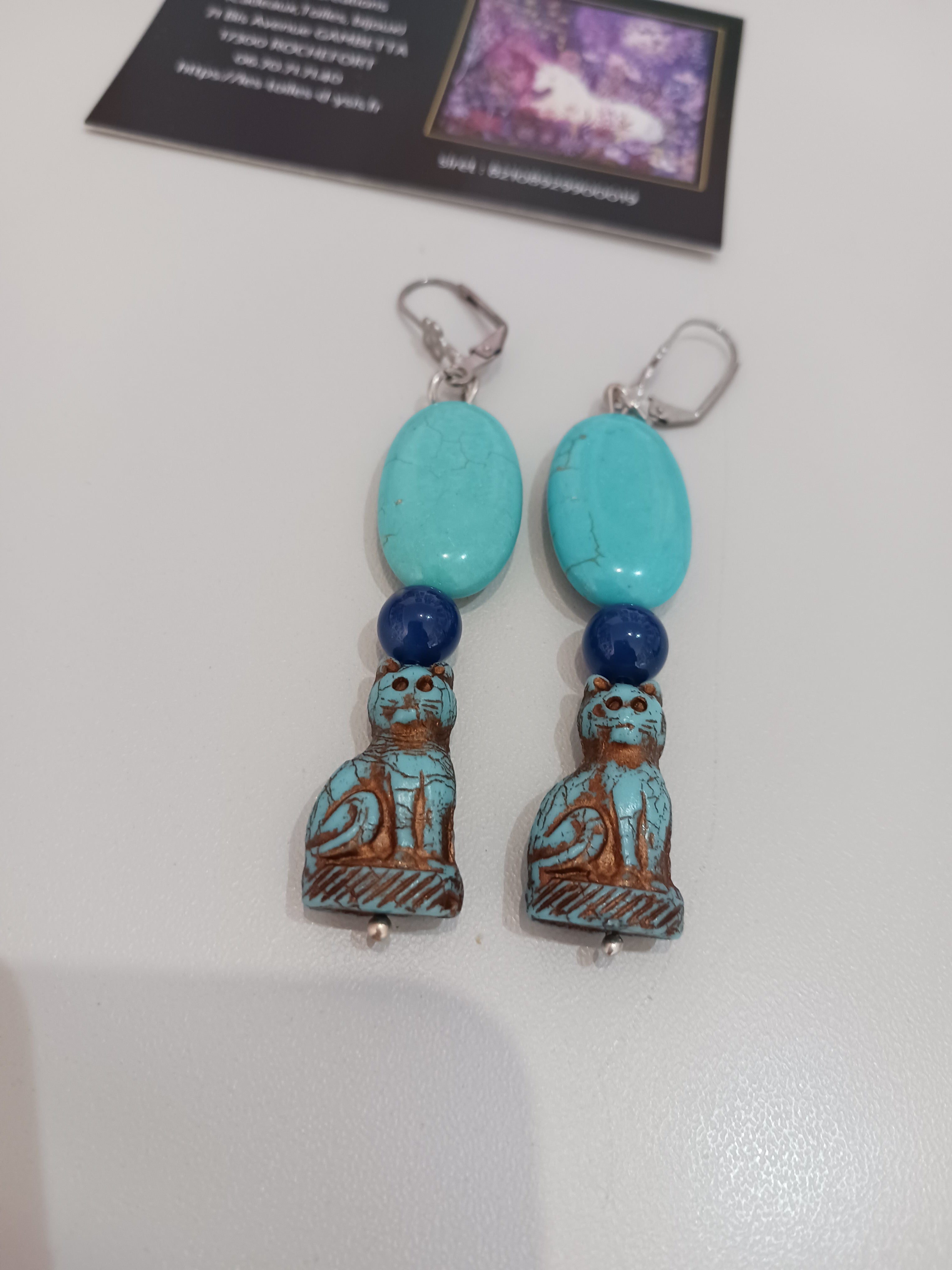 Boucles "chat Égyptien"
