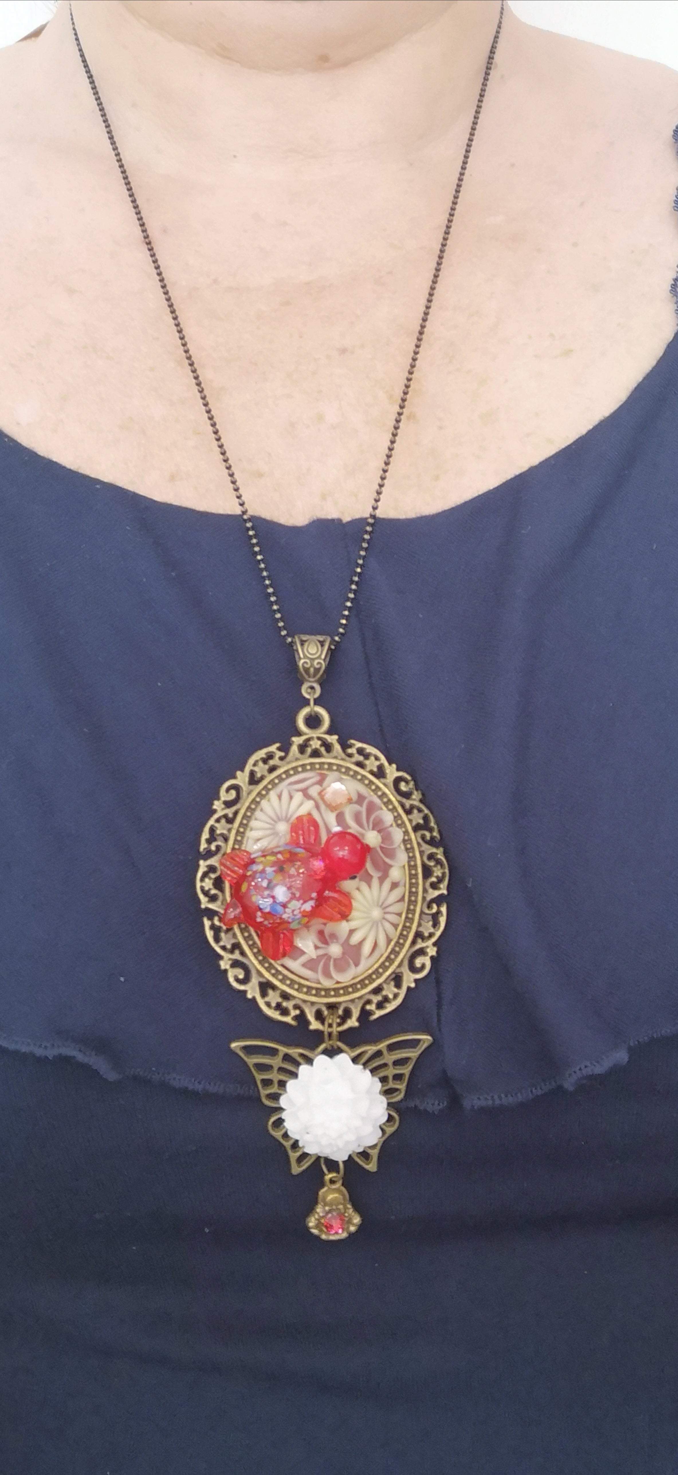 Petite tortue sur Camée de Fleurs