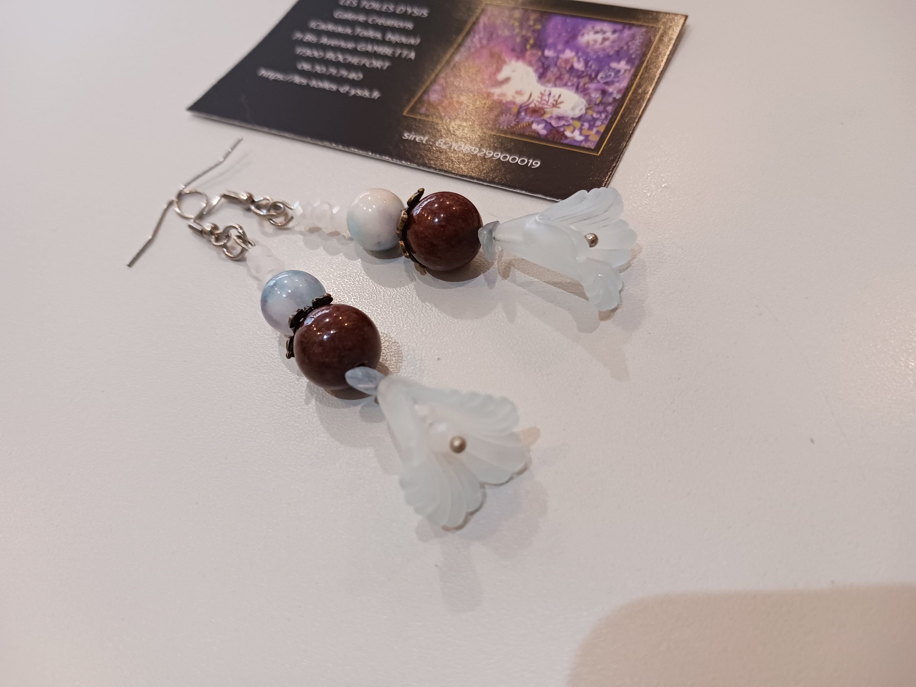 Boucles bleu et chocolat