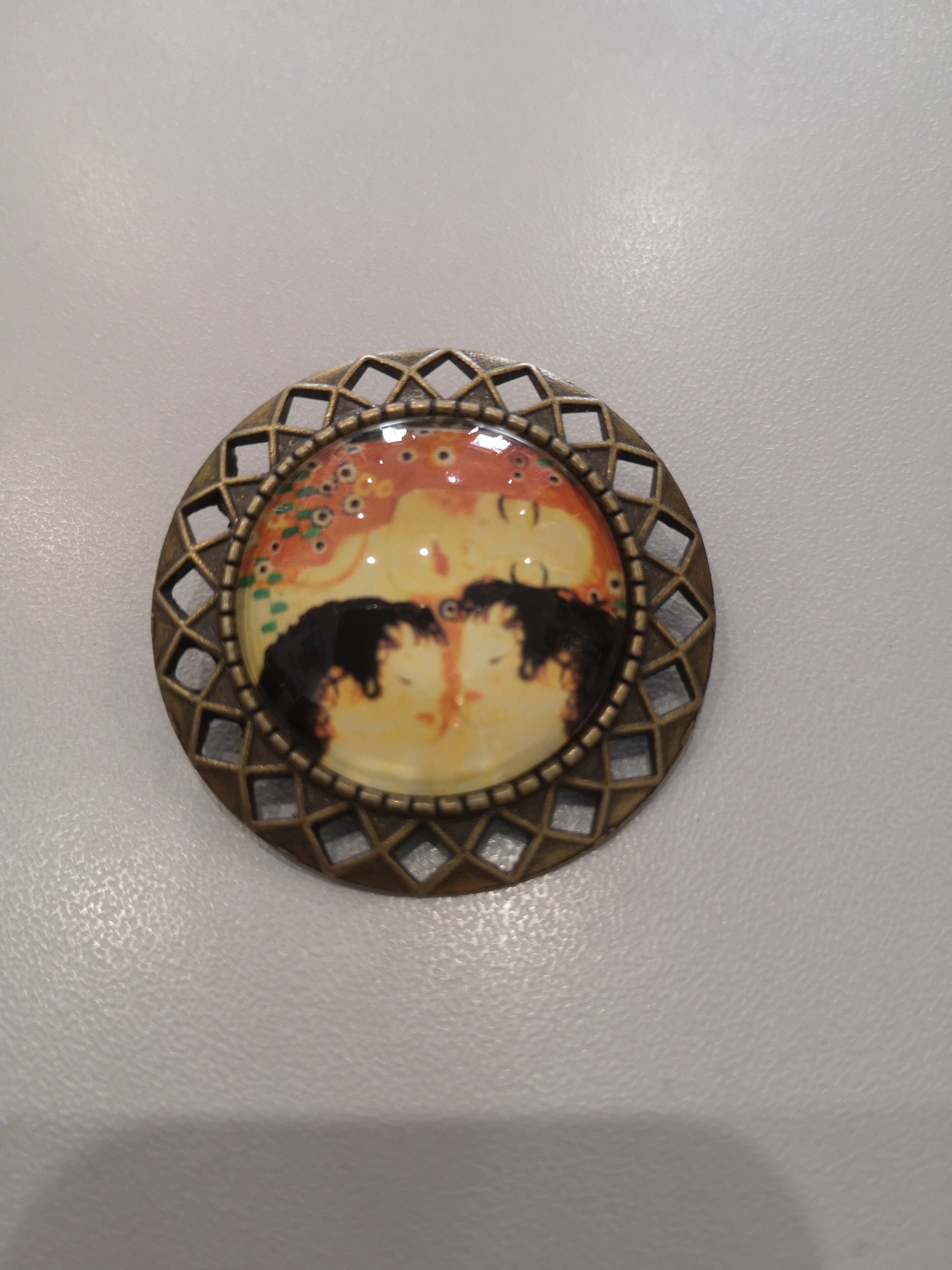 Broche Klint