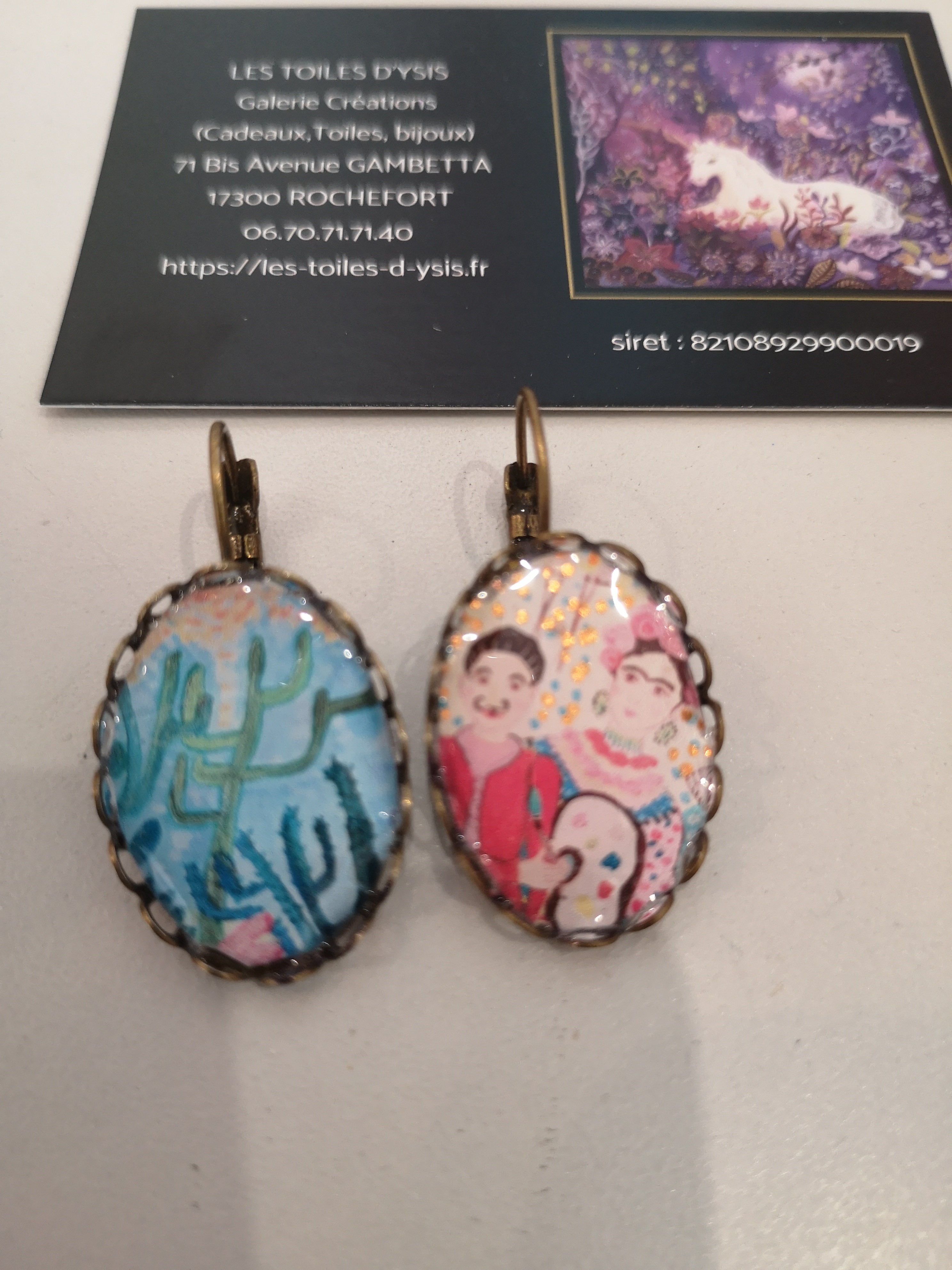 Boucles Asymétriques, Quand Frida rencontre Dali !