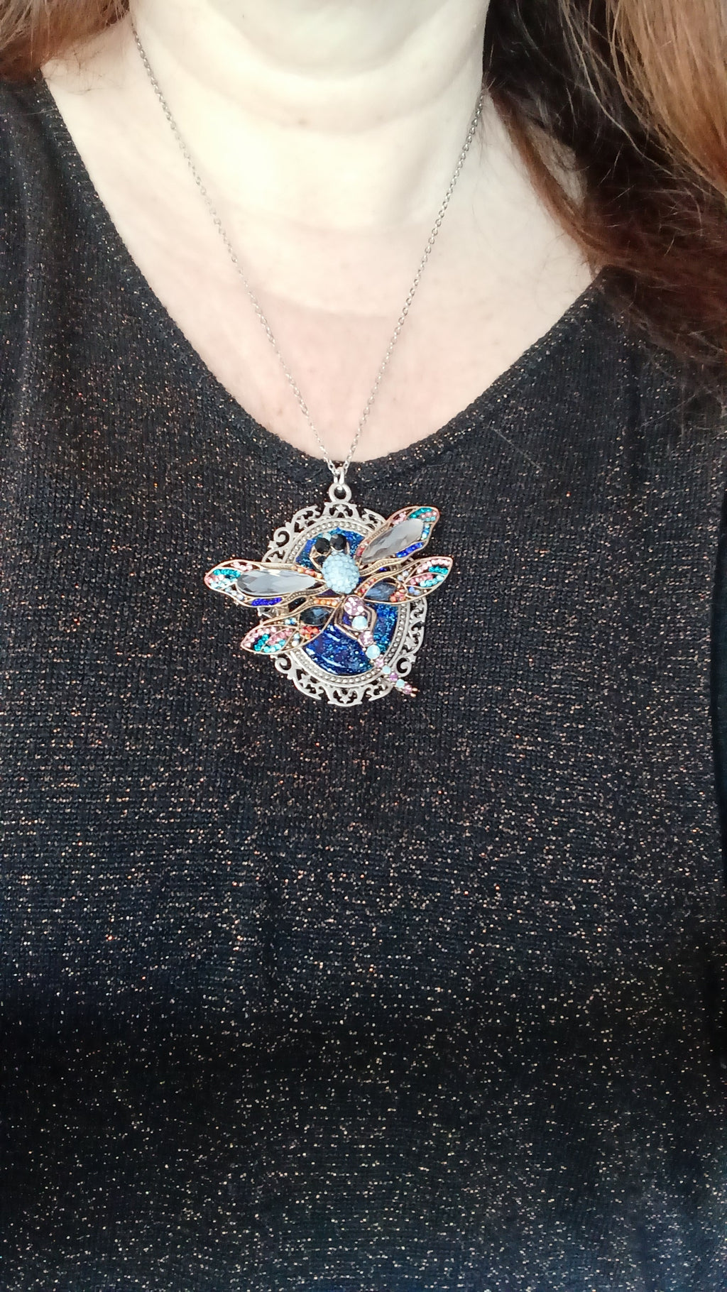Collier féérique Libellule dans la nuit réservé