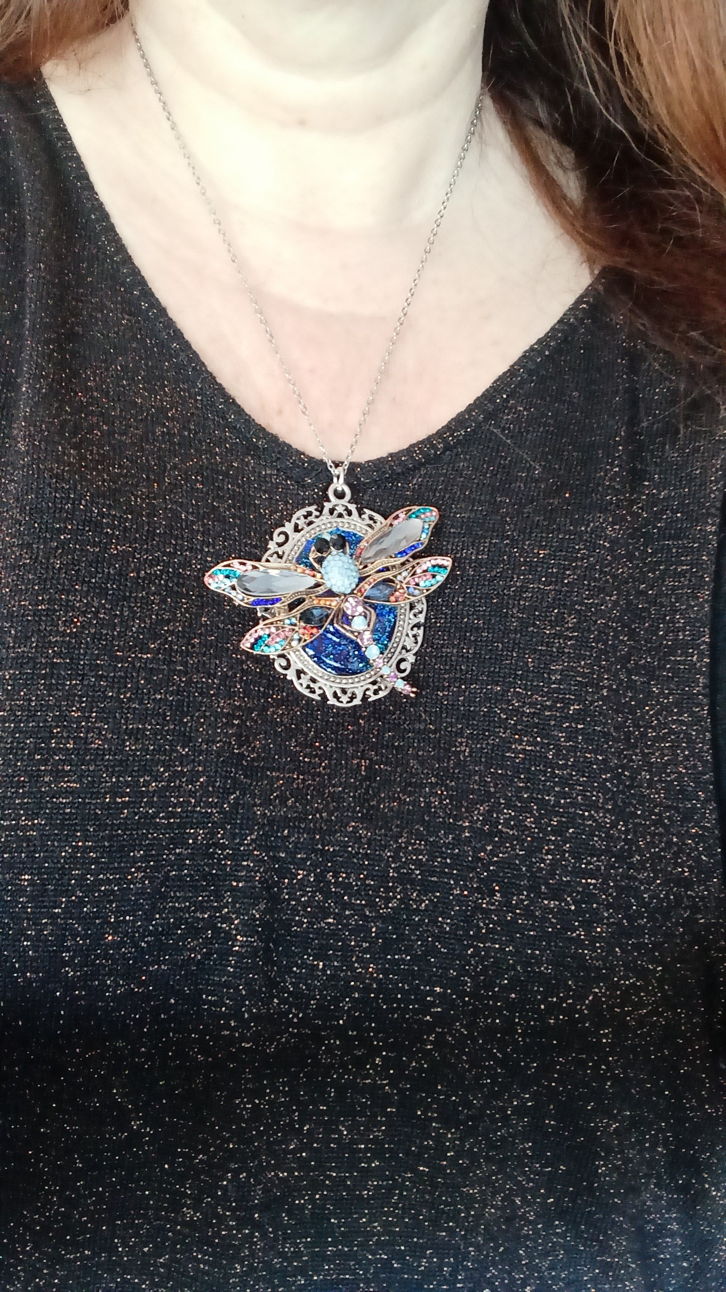 Collier féérique Libellule dans la nuit réservé