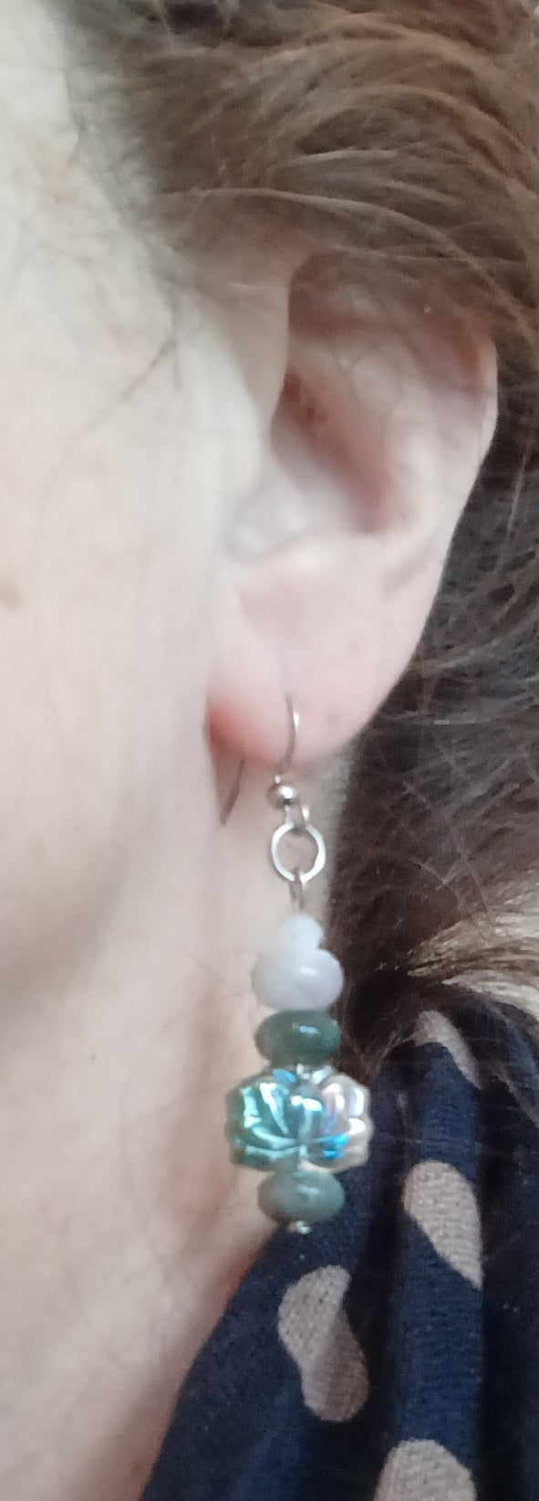 Boucles en Fleur de Lotus de verre irisé