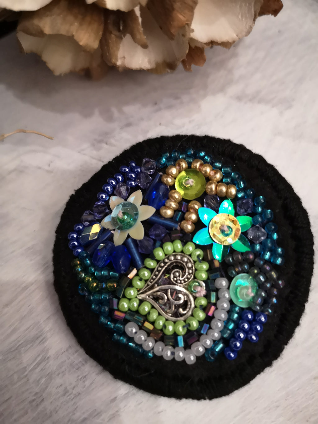 Broche Les fleurs bleues