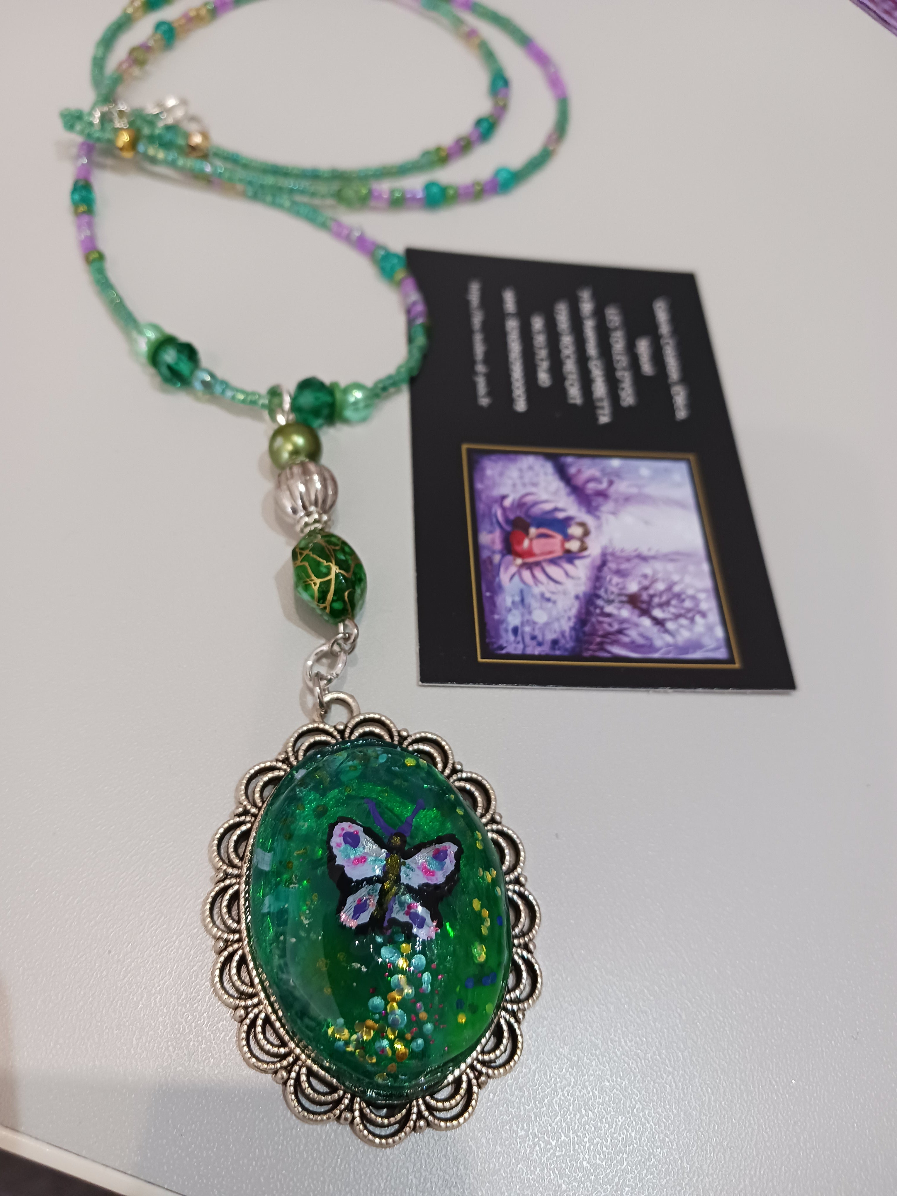 Collier féérie papillonante