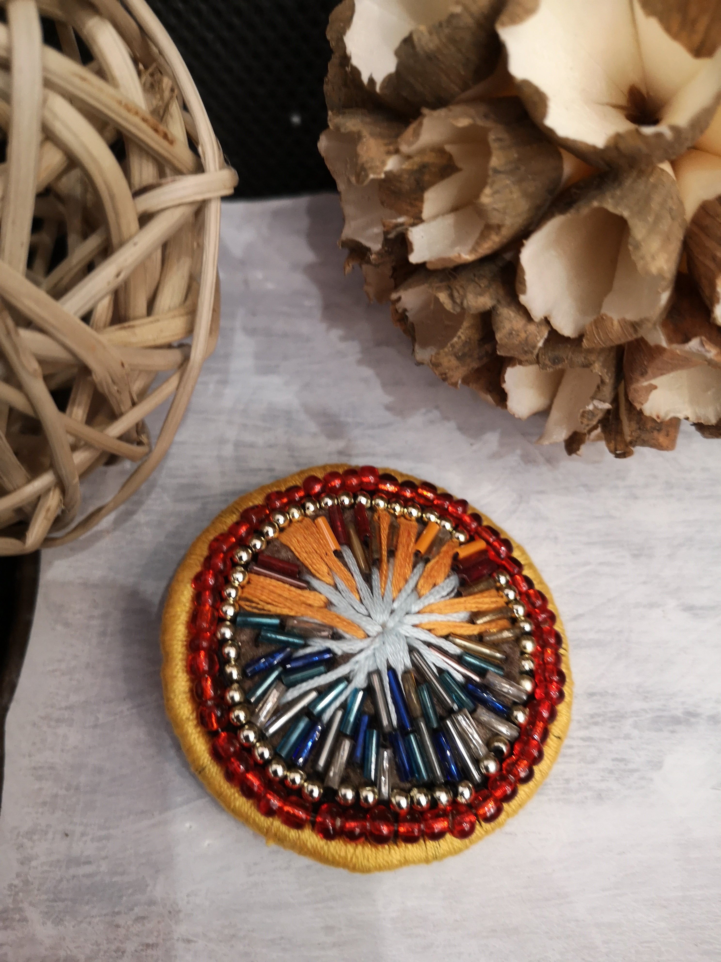 Broche Soleil d'automne