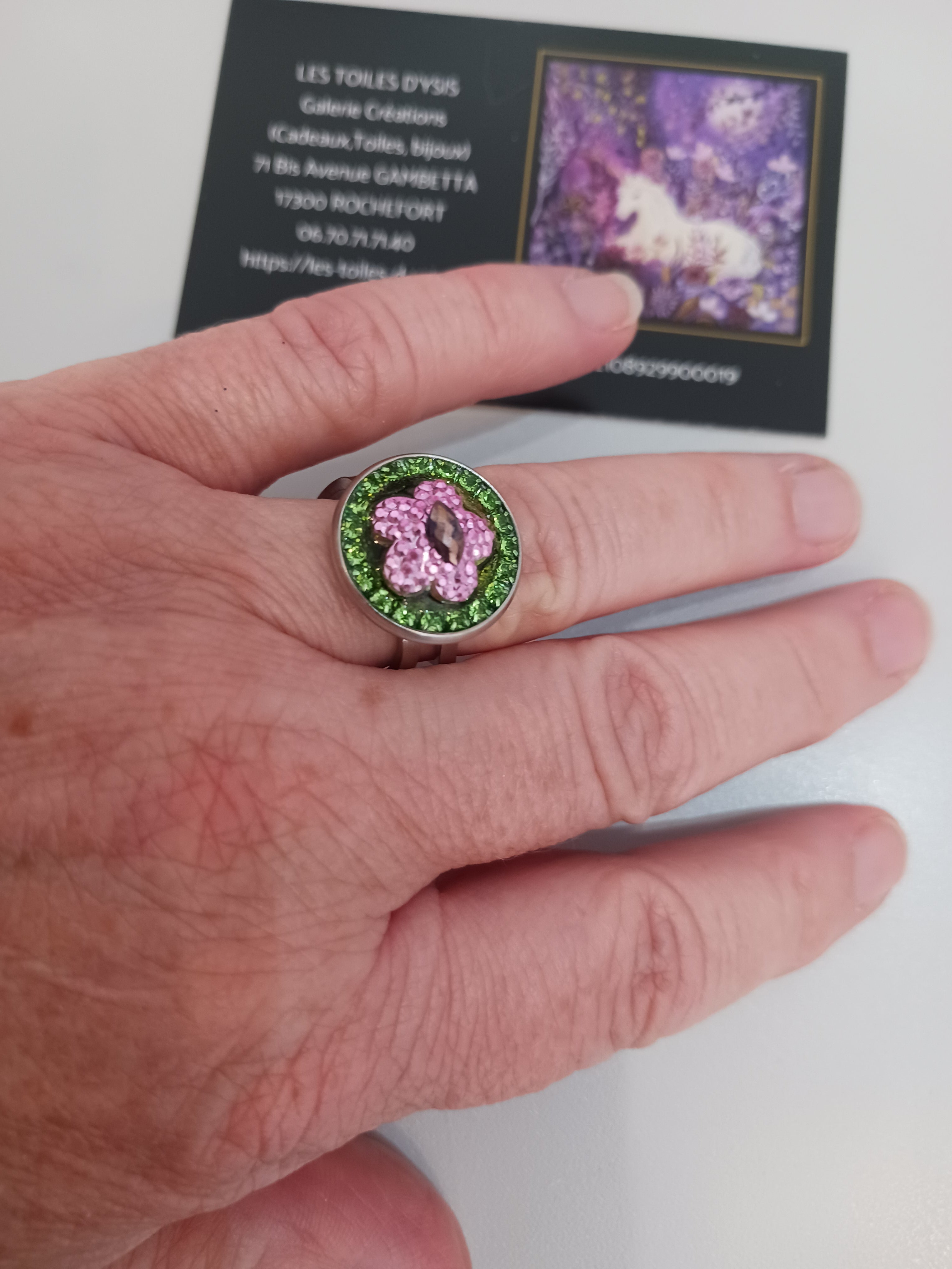 Bague verte fleur rose