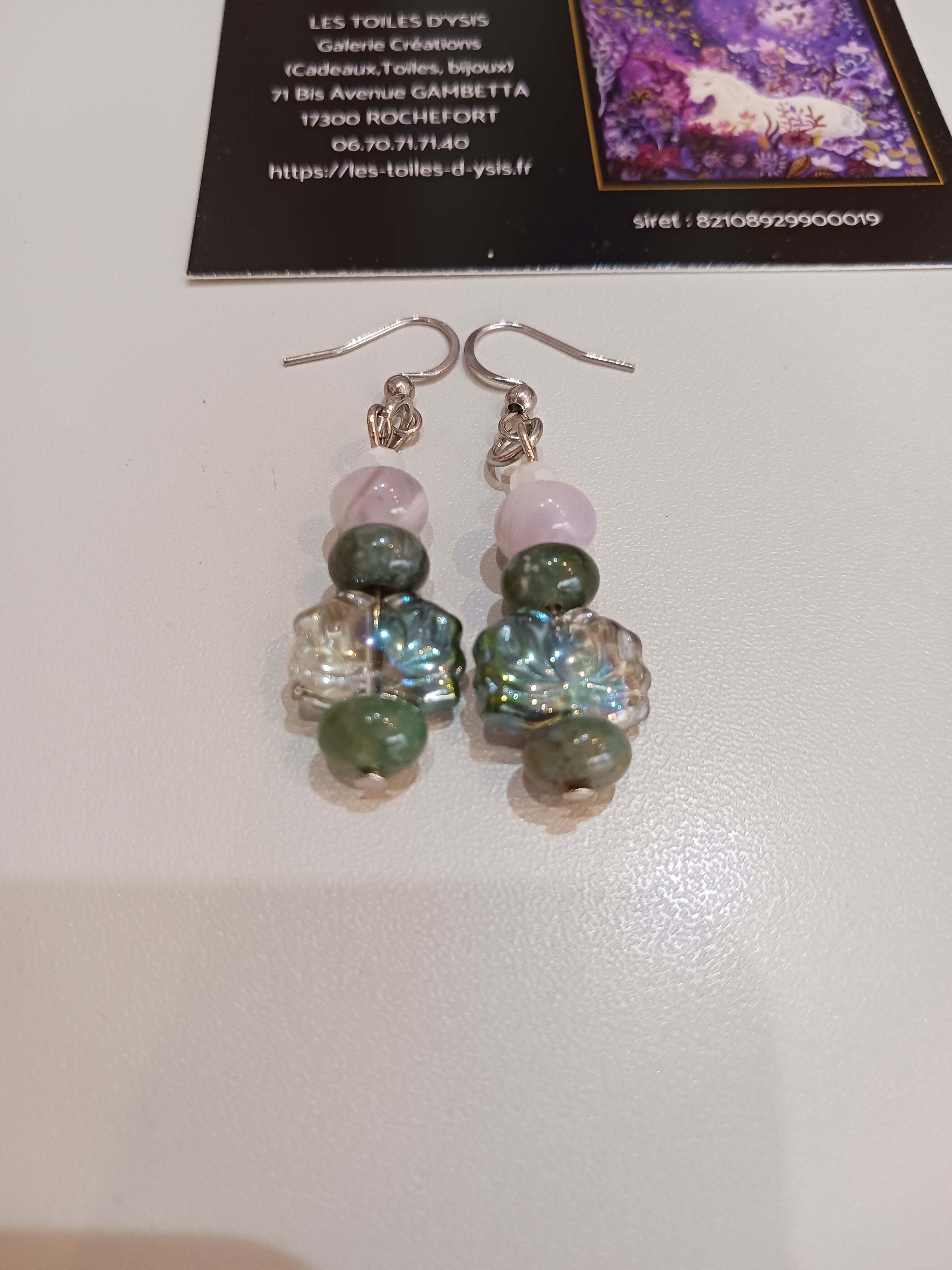 Boucles en Fleur de Lotus de verre irisé
