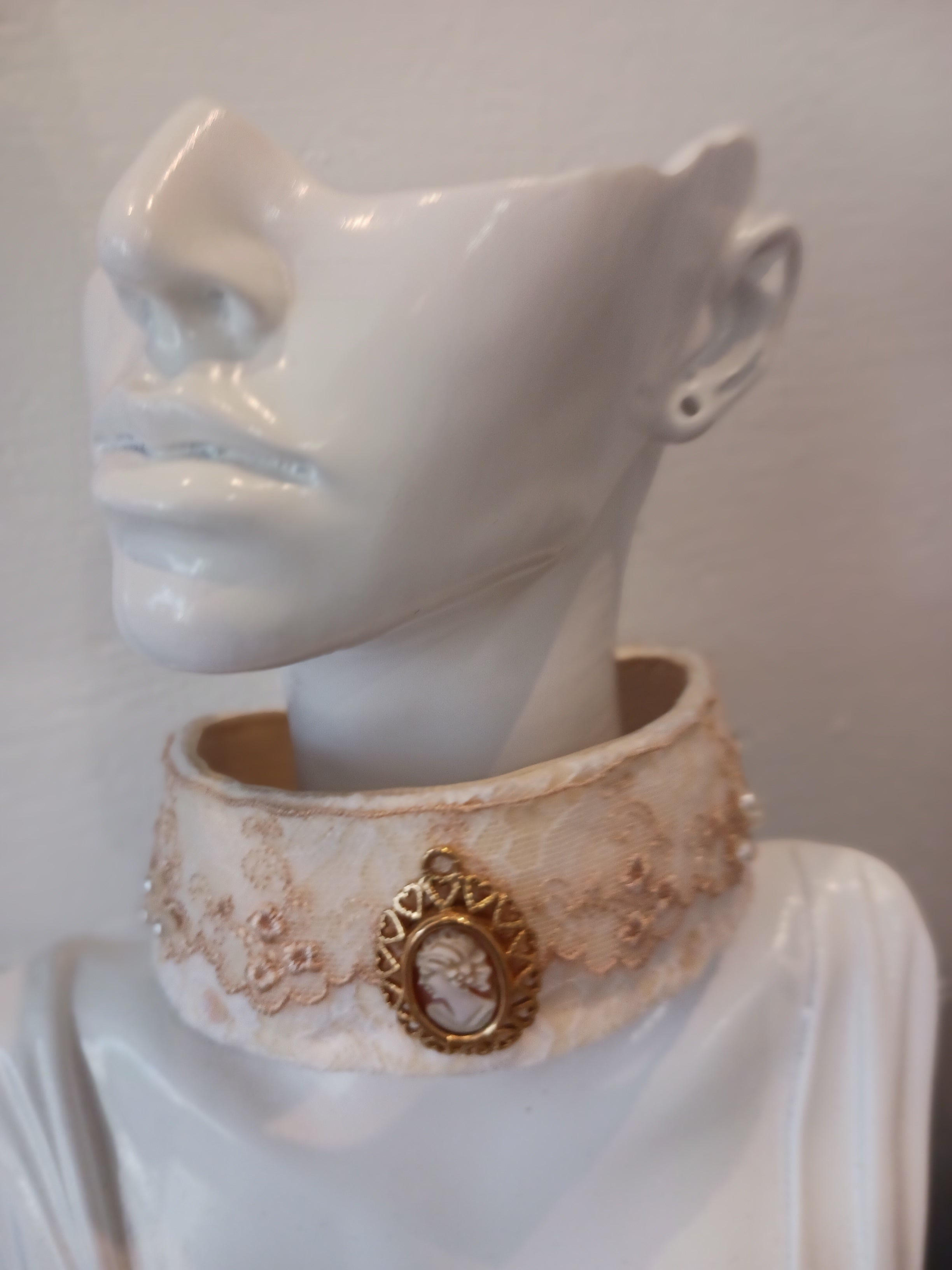 collier de cou Camée