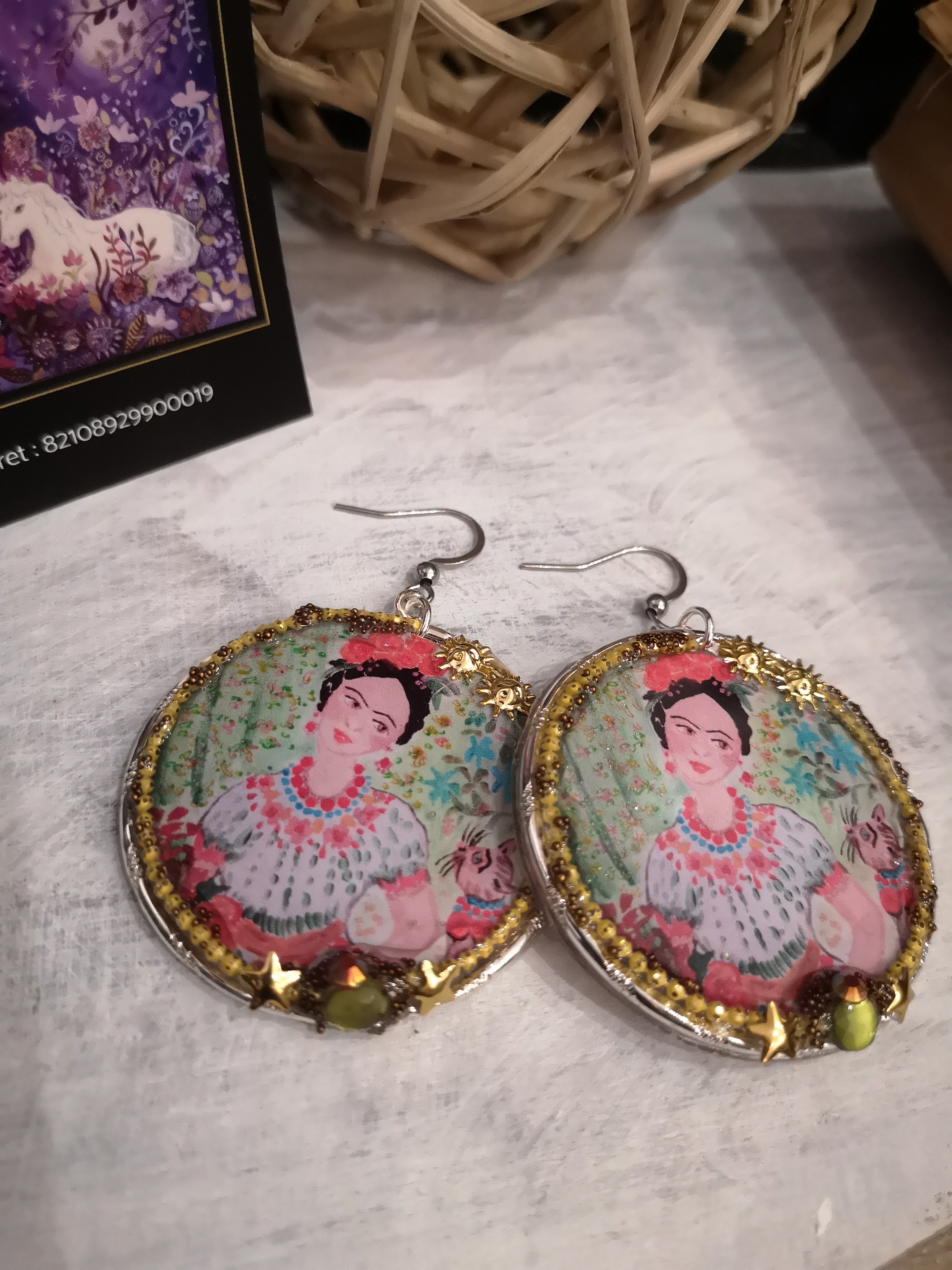 Kahlo cat and Frida