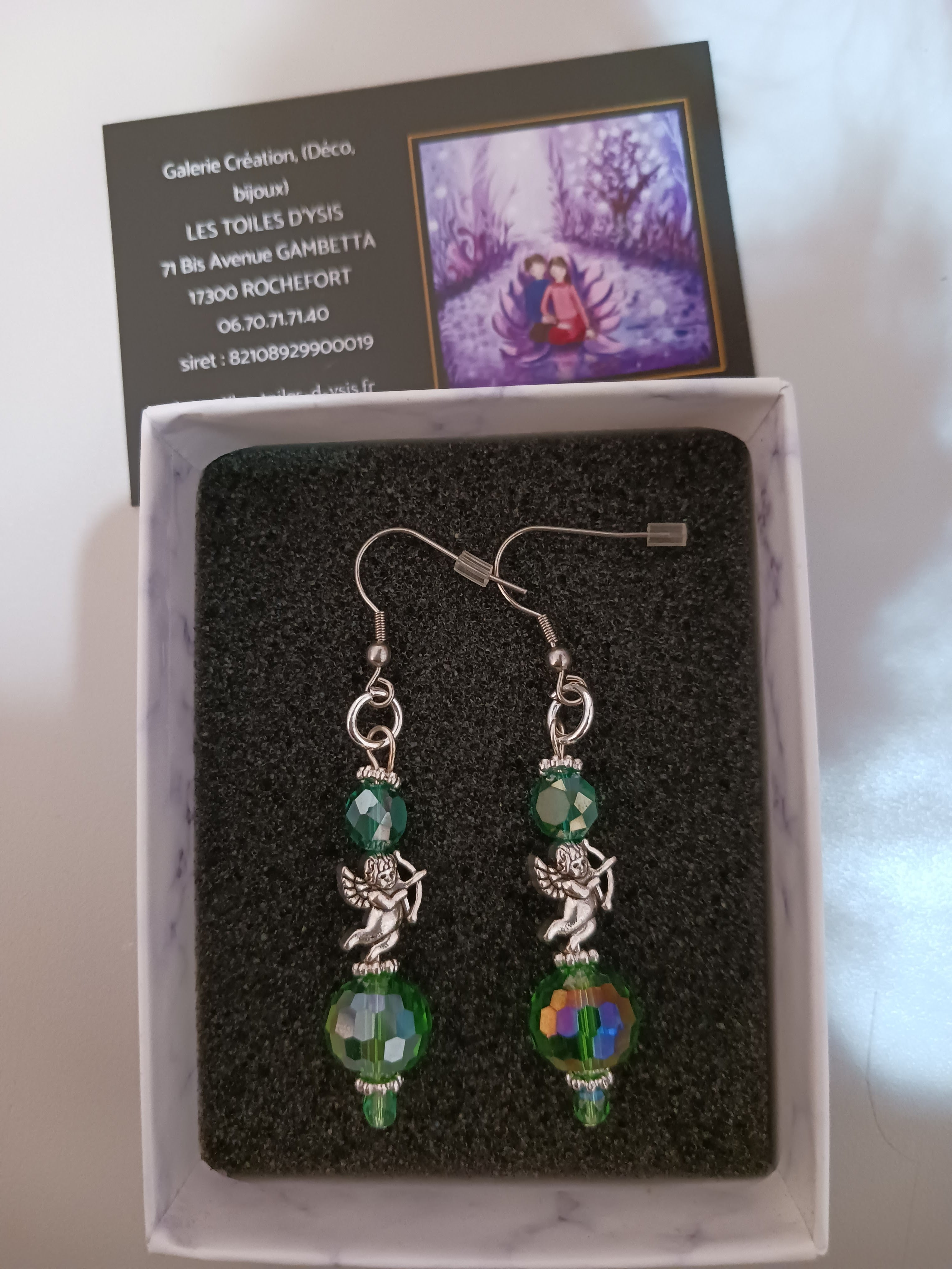 Boucles cristal vert et cupidons