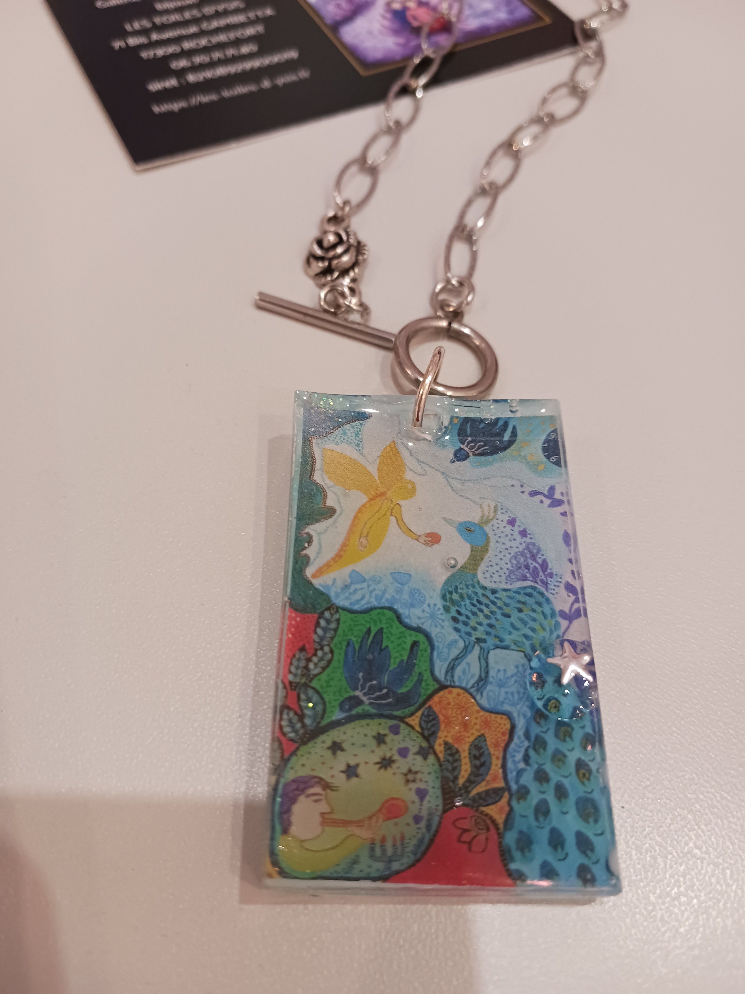 Collier Offrande Au dieu Paon