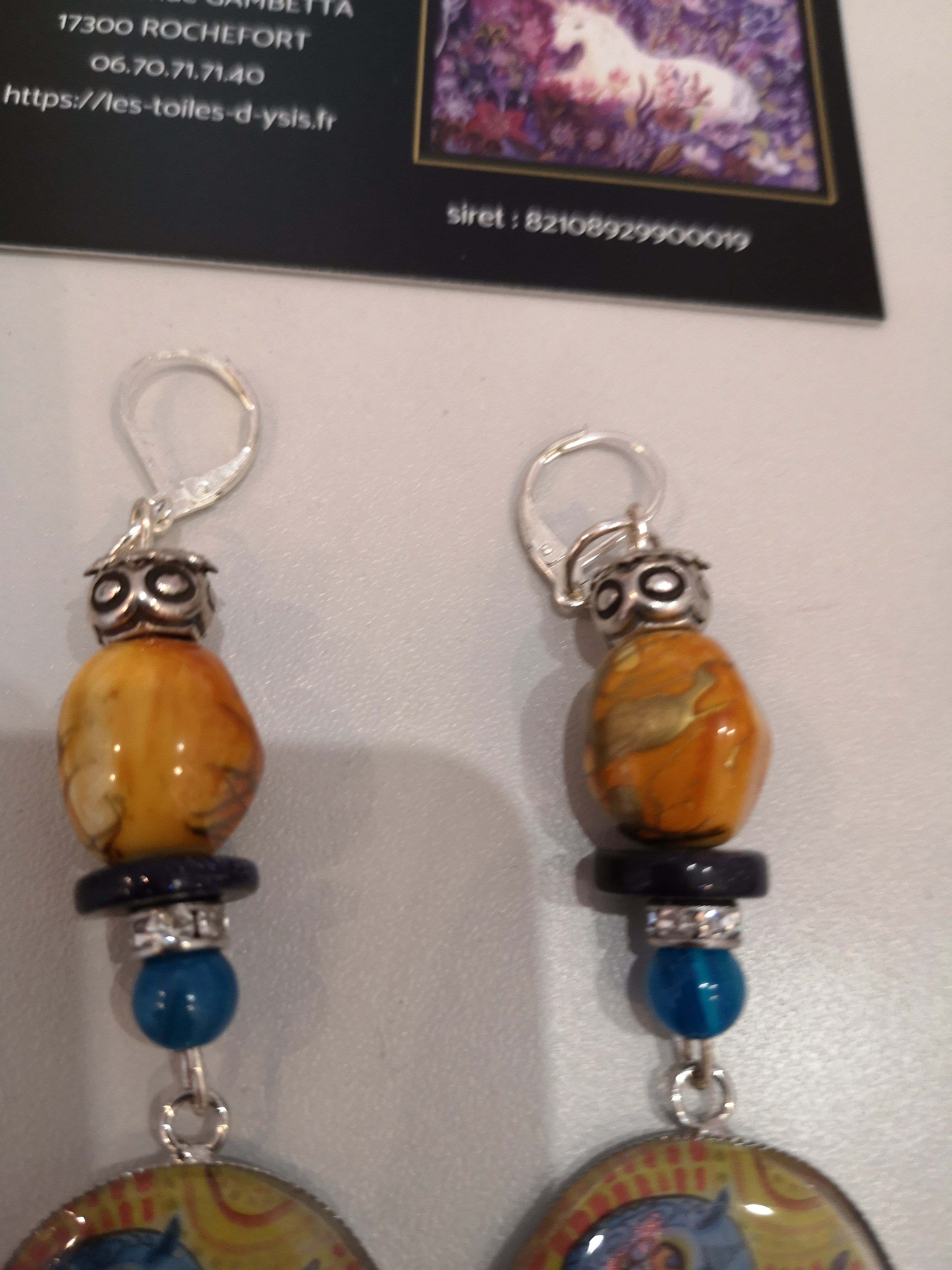 Boucles "Le monde est fait d'amour"