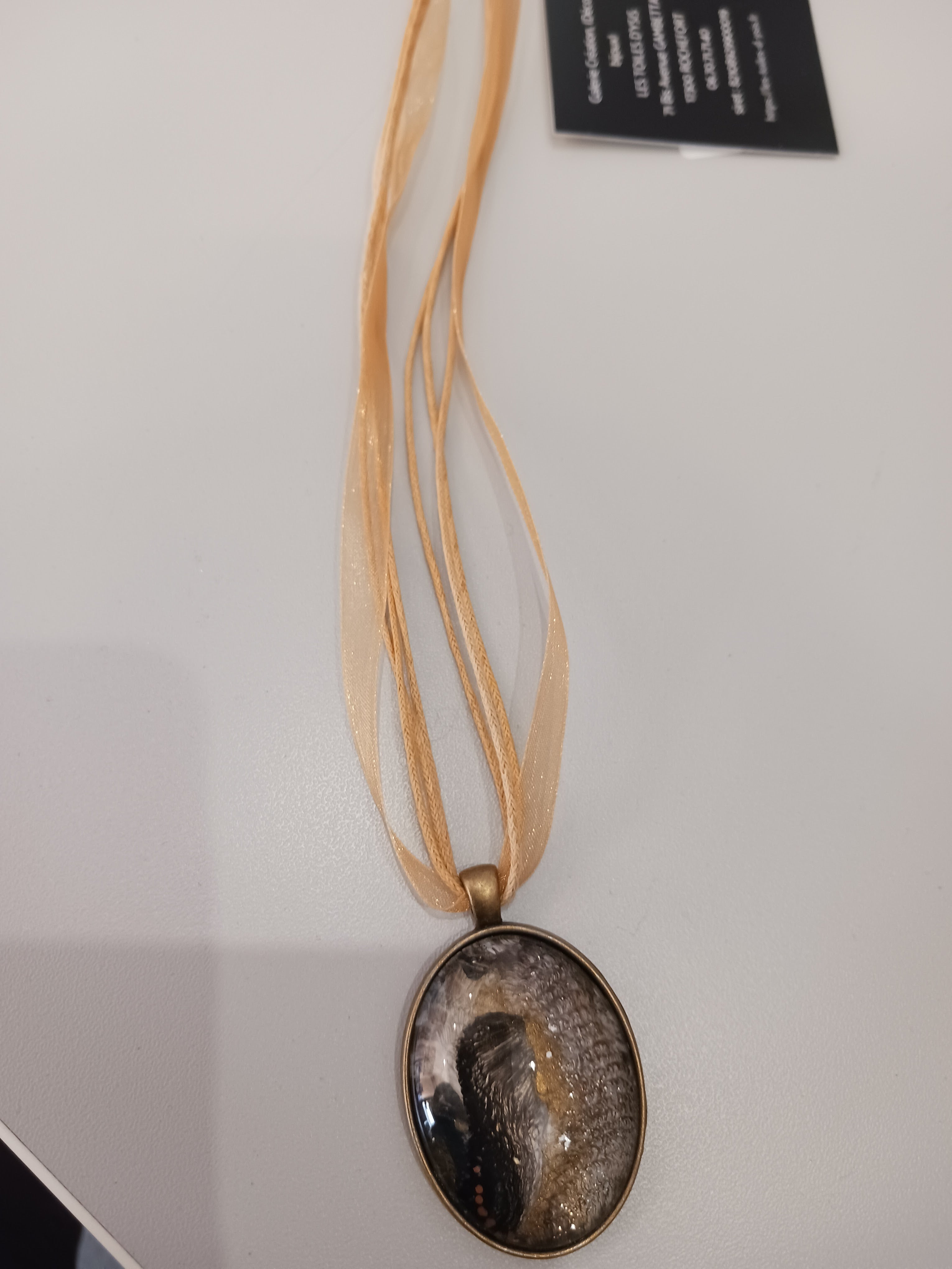 collier d'or et d'argent