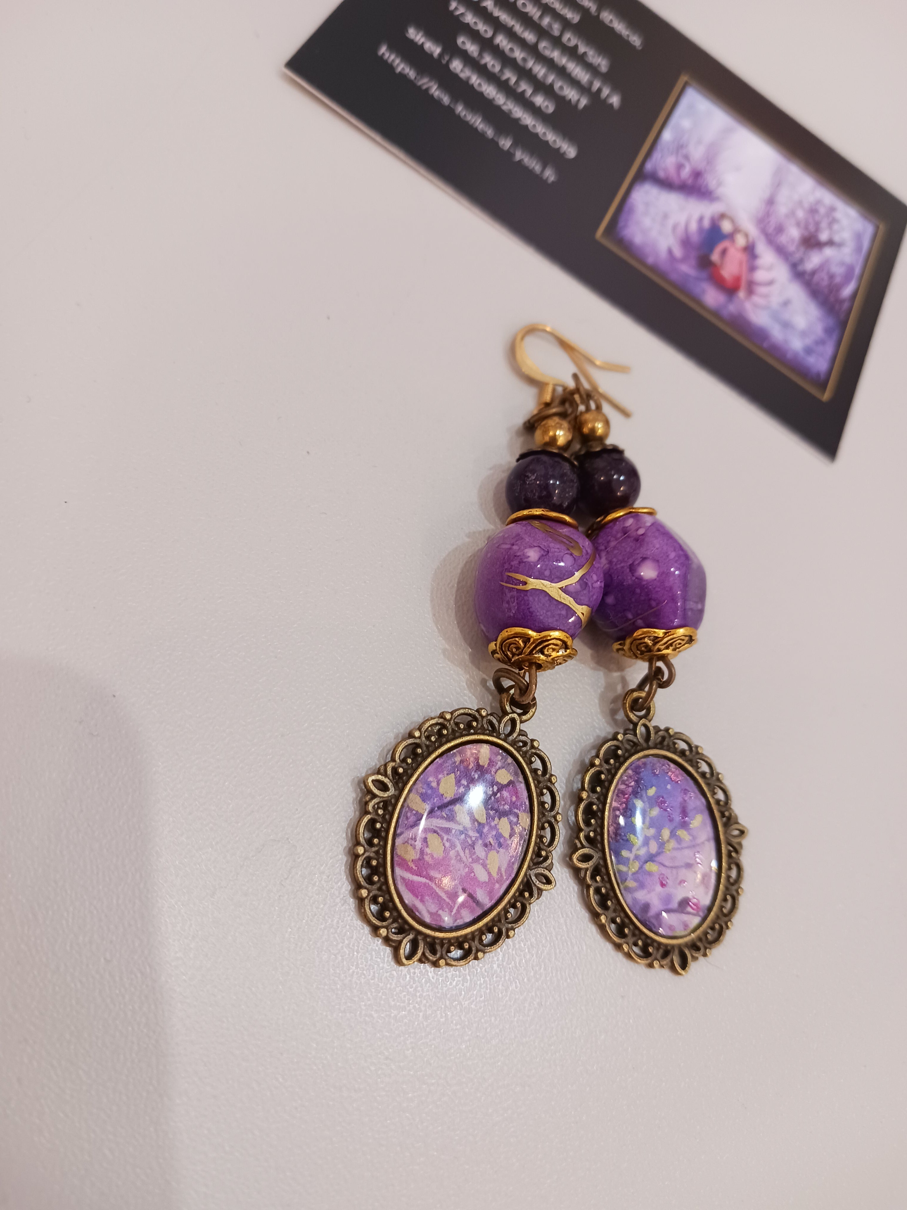 Boucles douceur mauve et améthyste