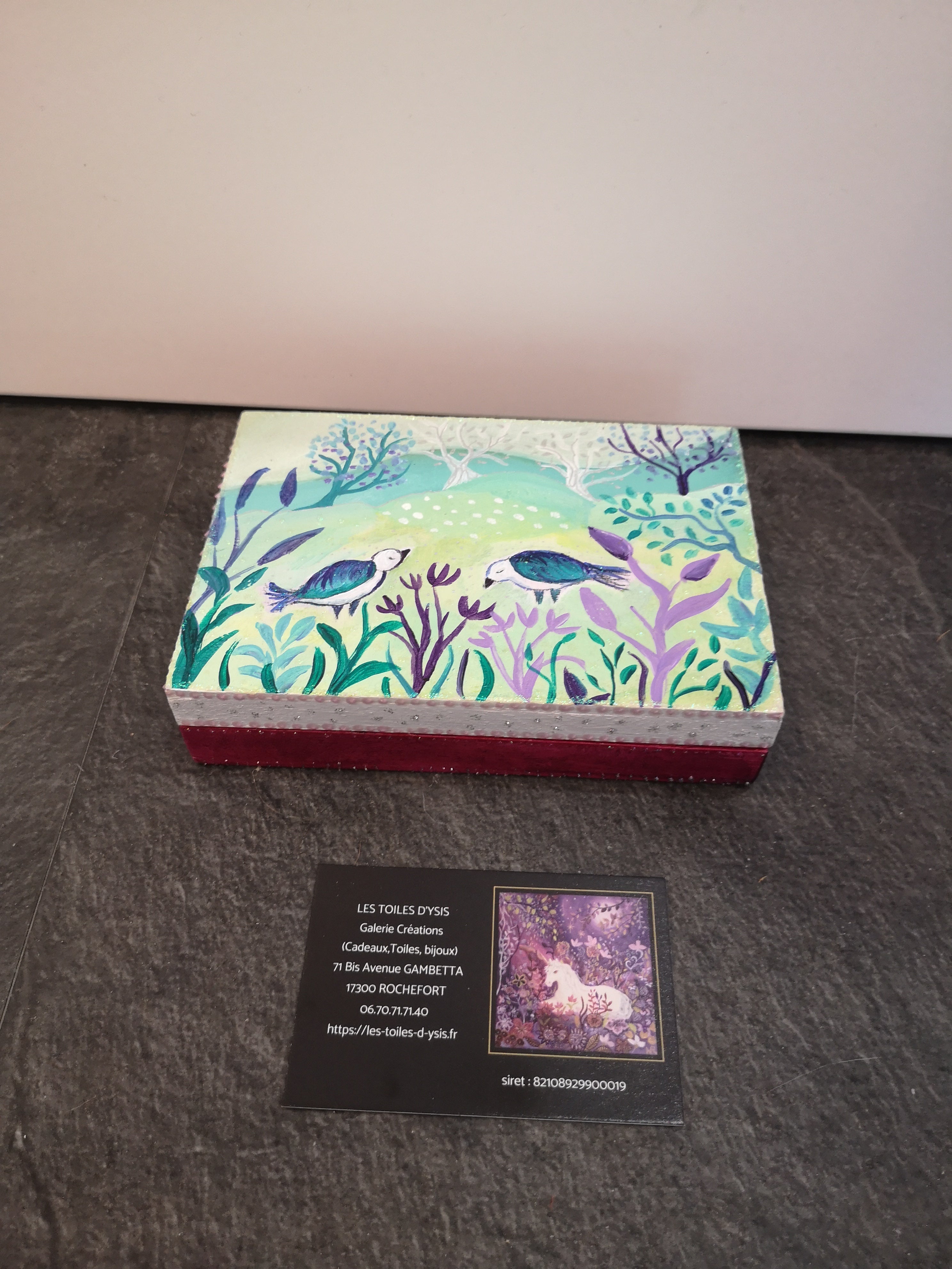 art naïf sur coffret