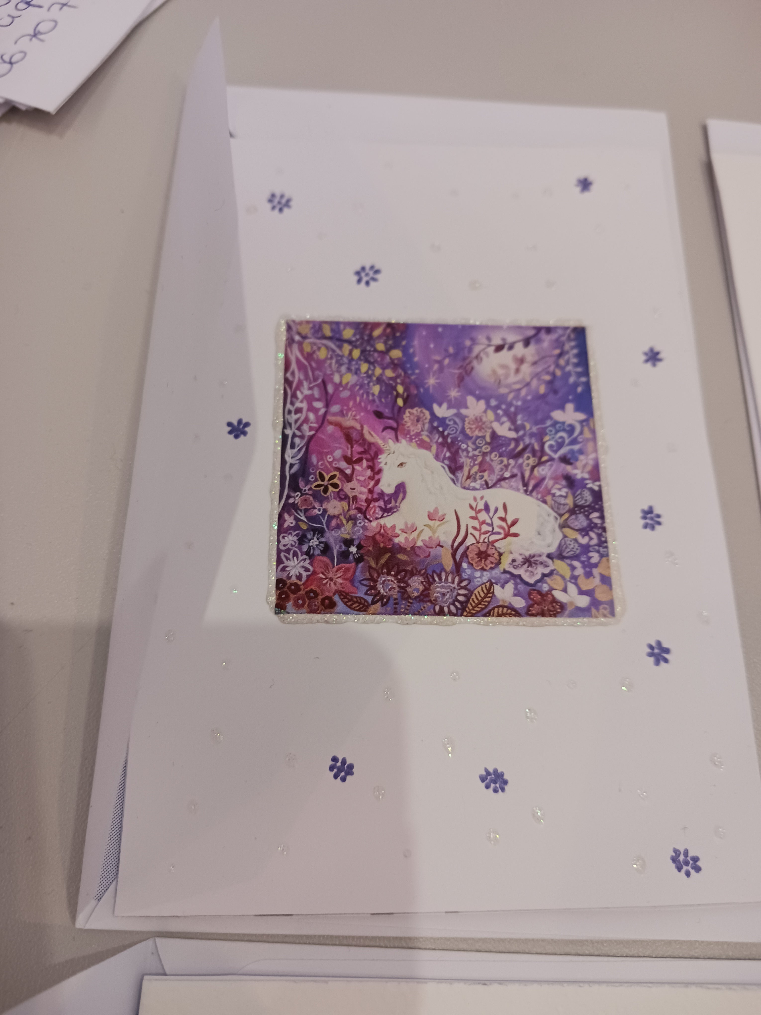 carte licorne  et fleurs