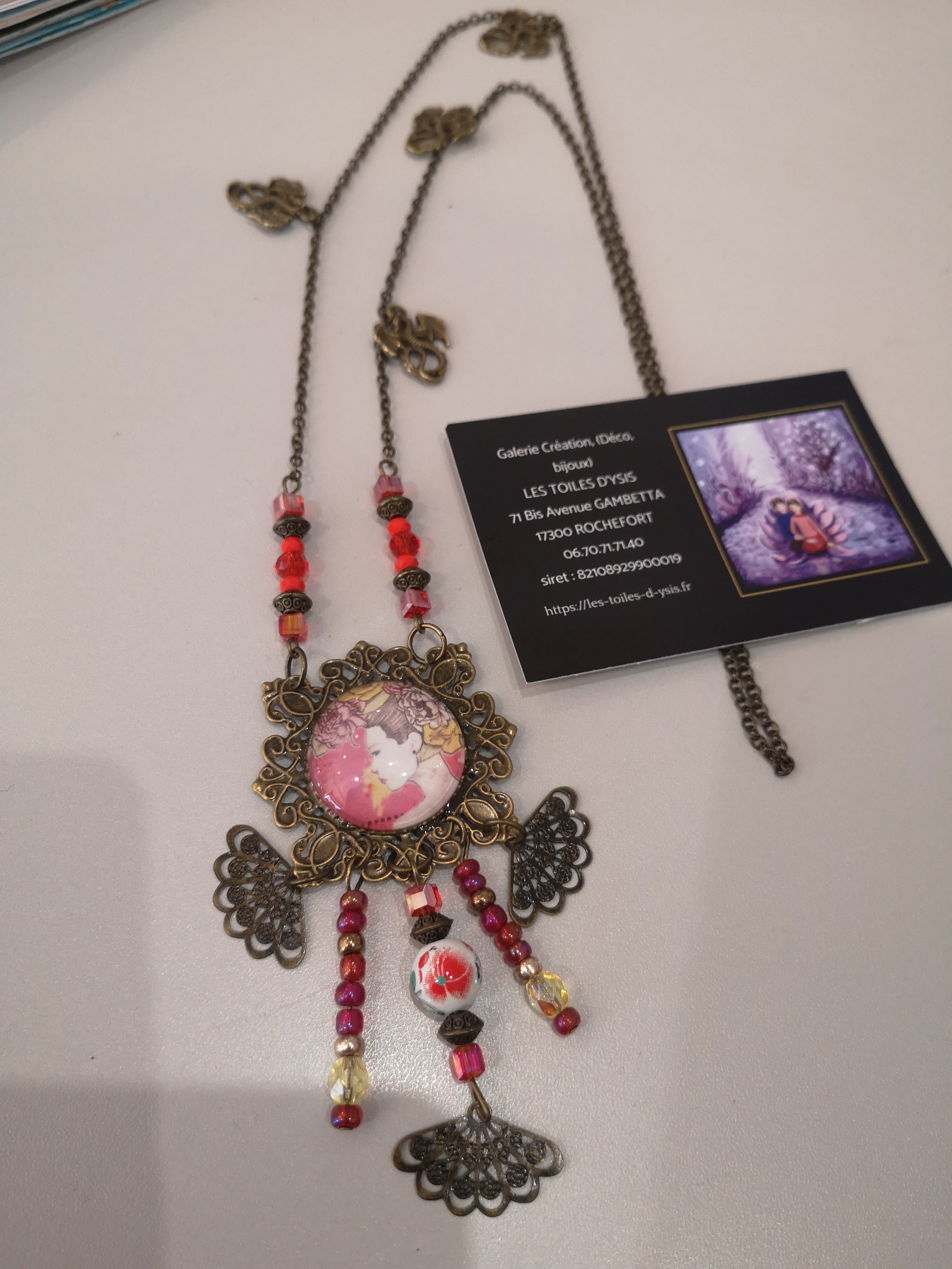 collier Muse du Japon et dragons