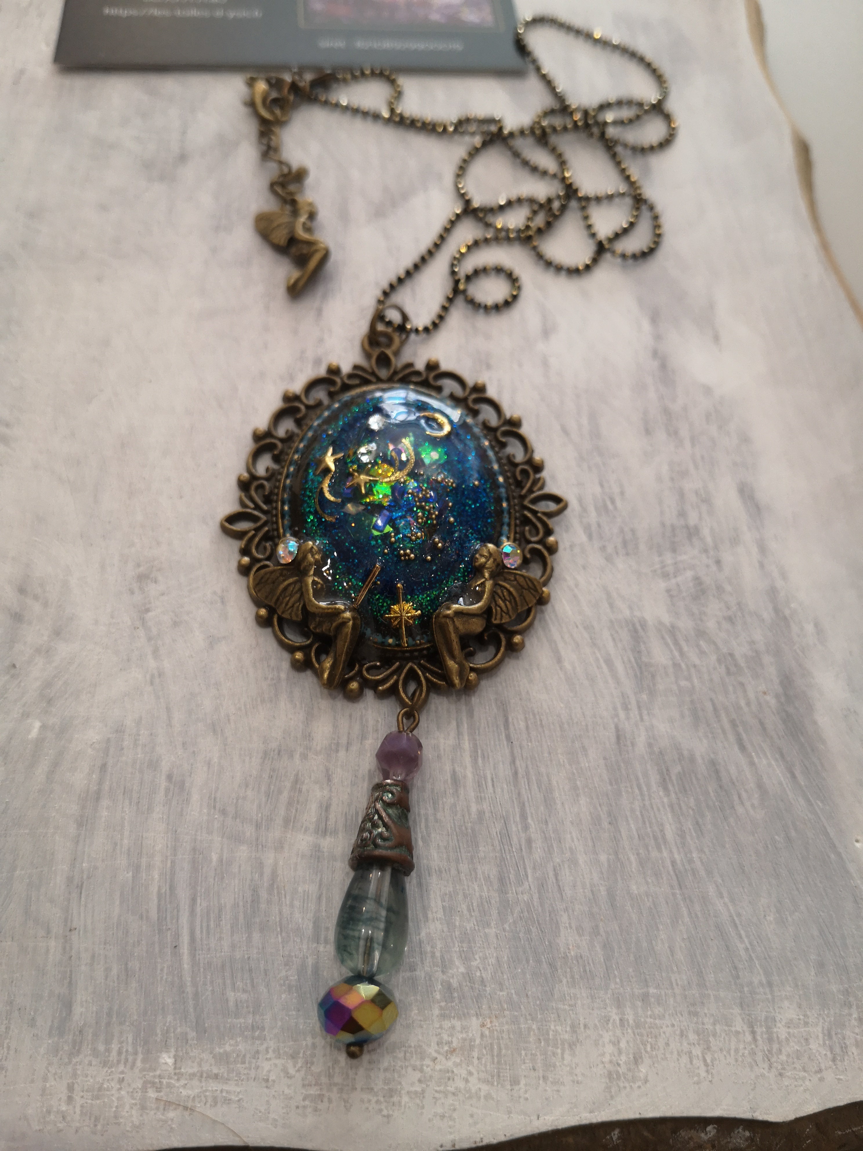collier pièce unique bleue or