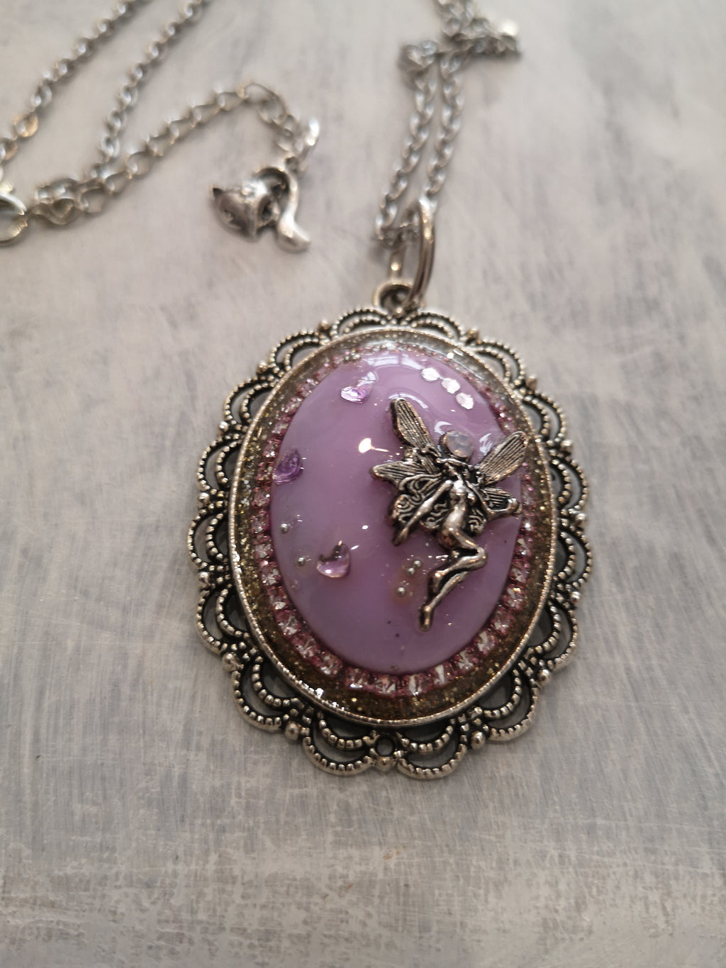 collier rose