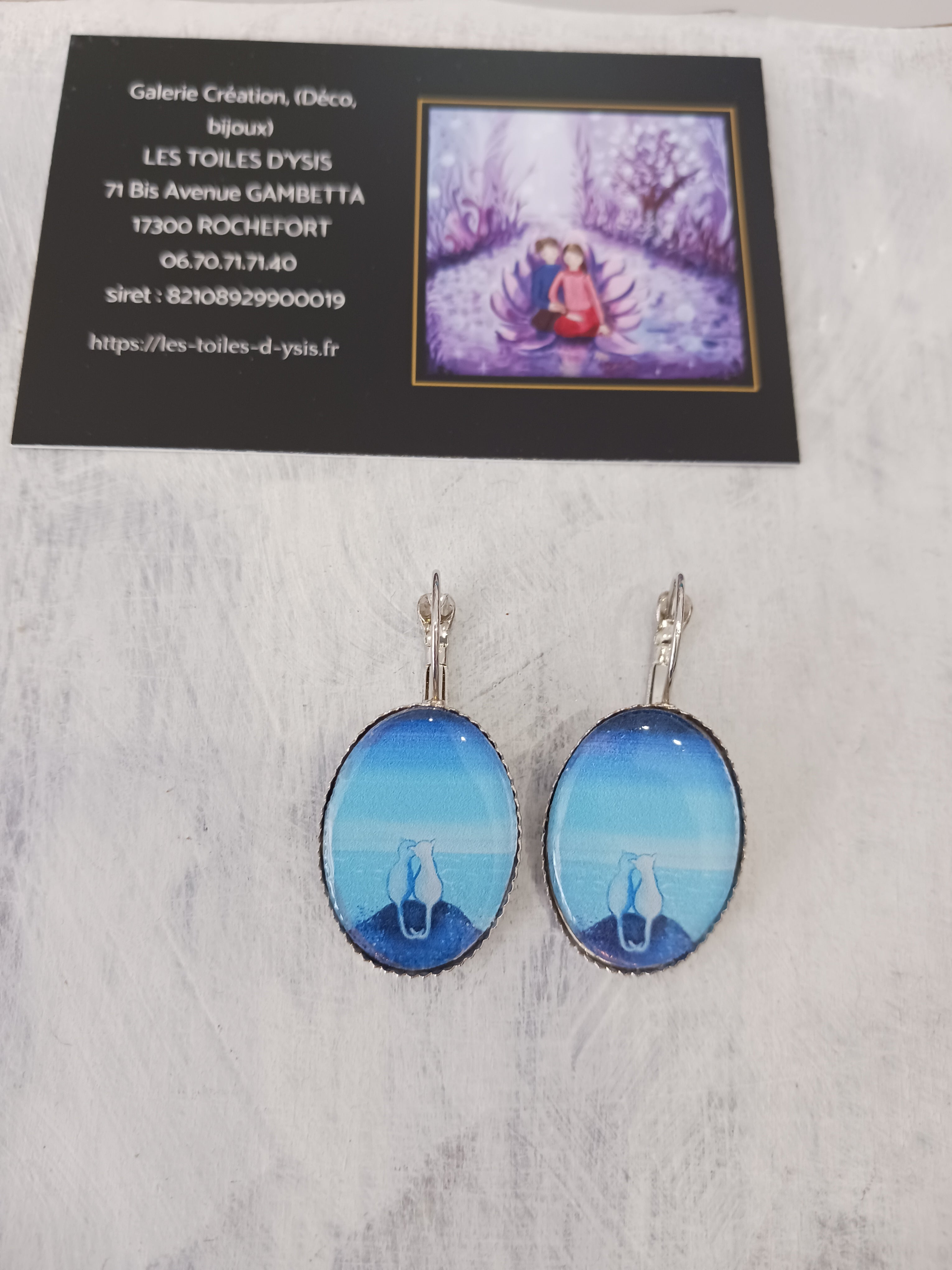 boucles dormeuses chats