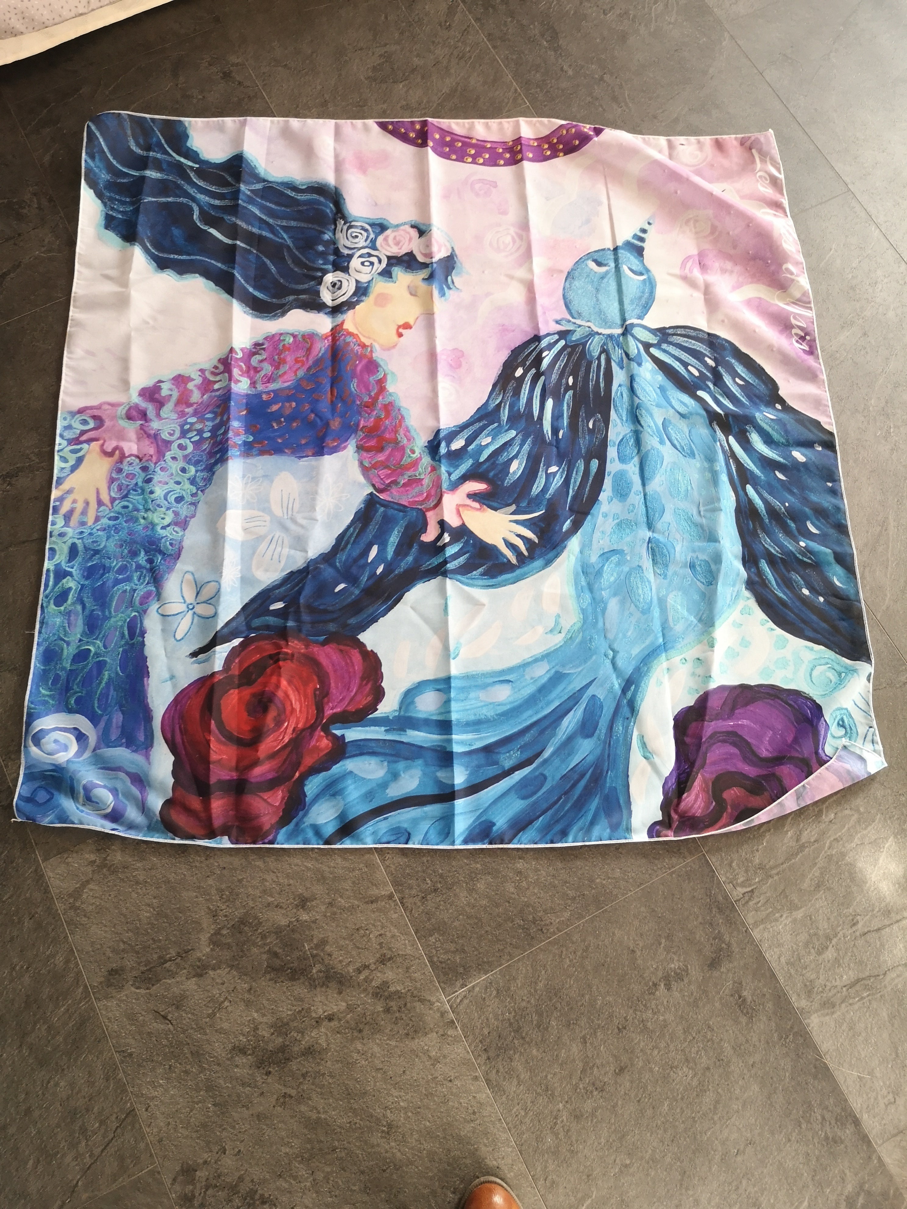 foulard bleu et rose fait main