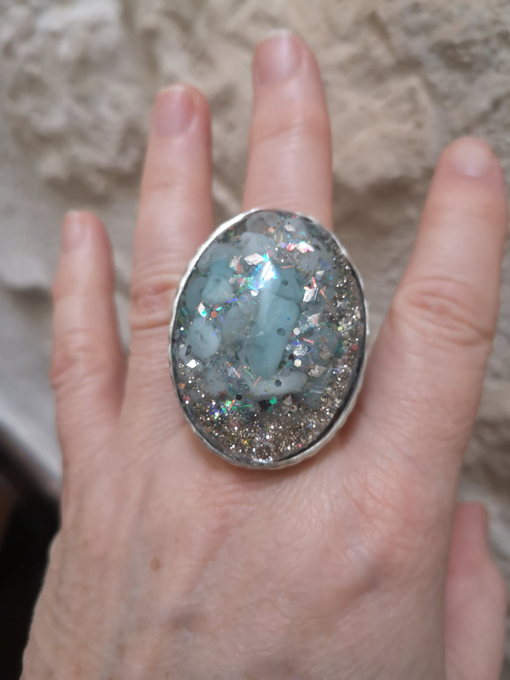 bijou de composition brillante et naturelle