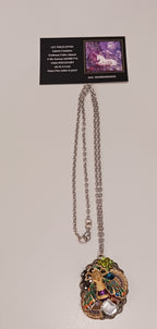 bijou insecte et cristal