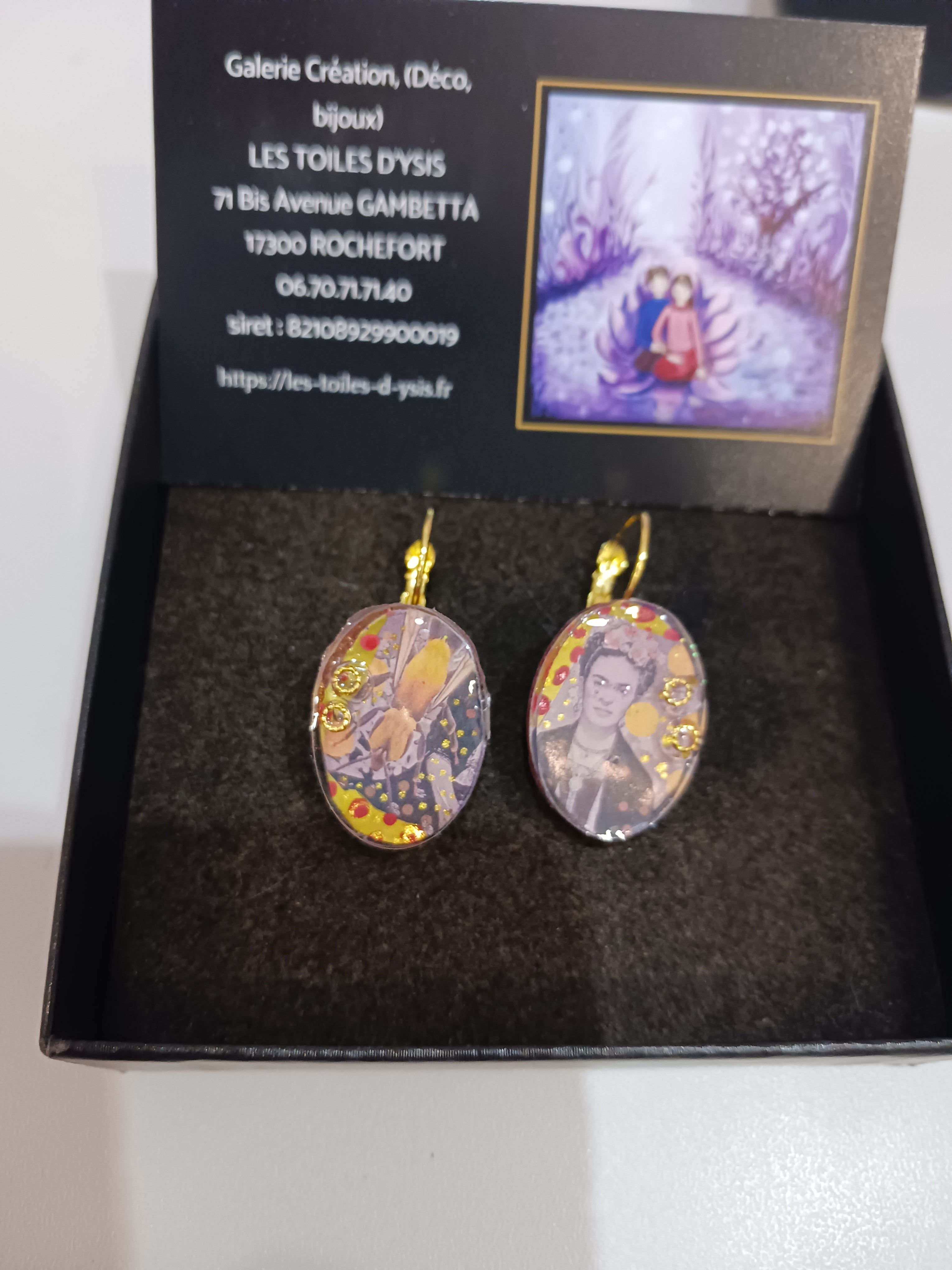 boucles couleurs jaune et noire