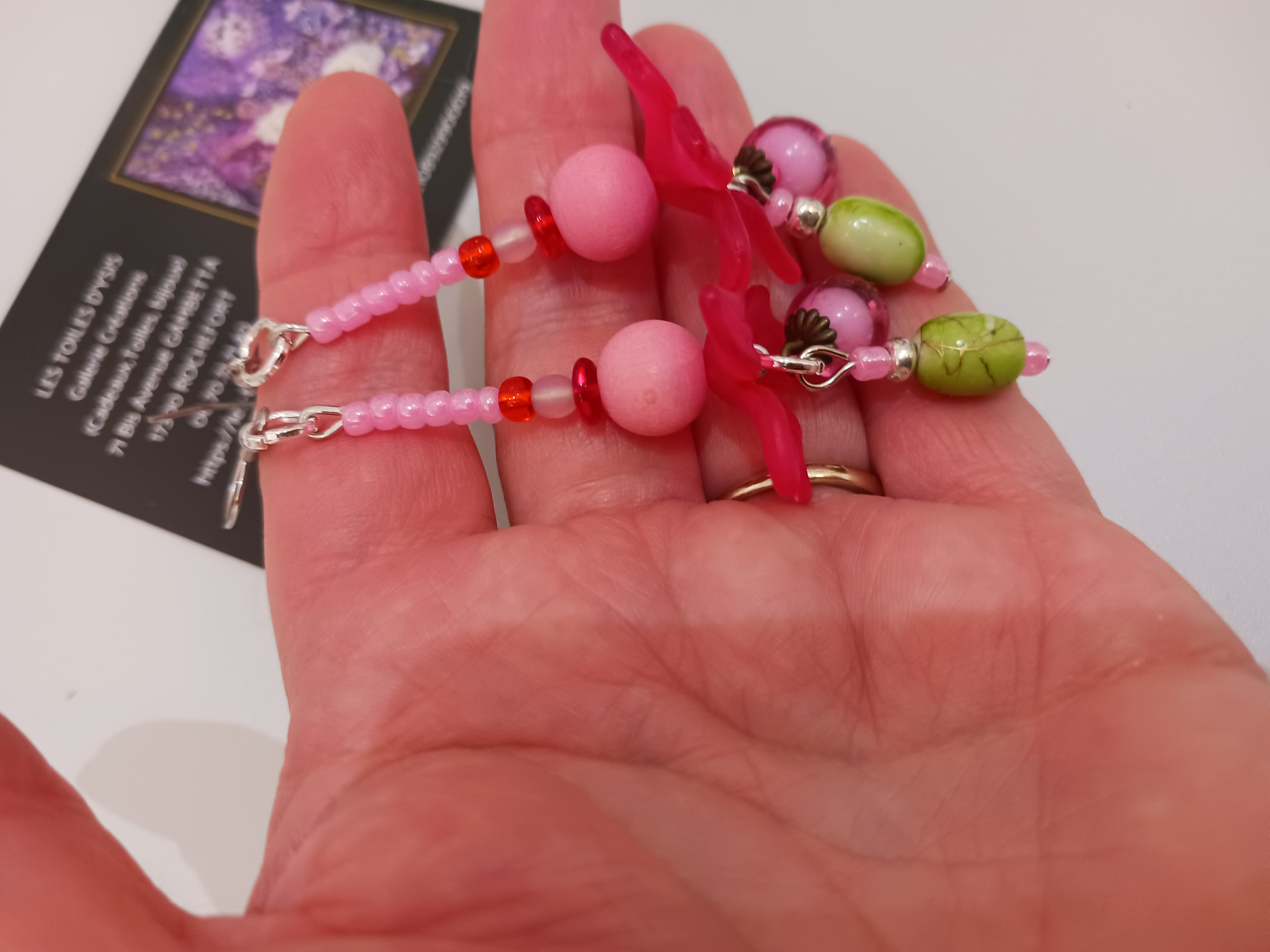 bijou rose et vert