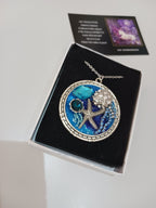 collier méduse cristal