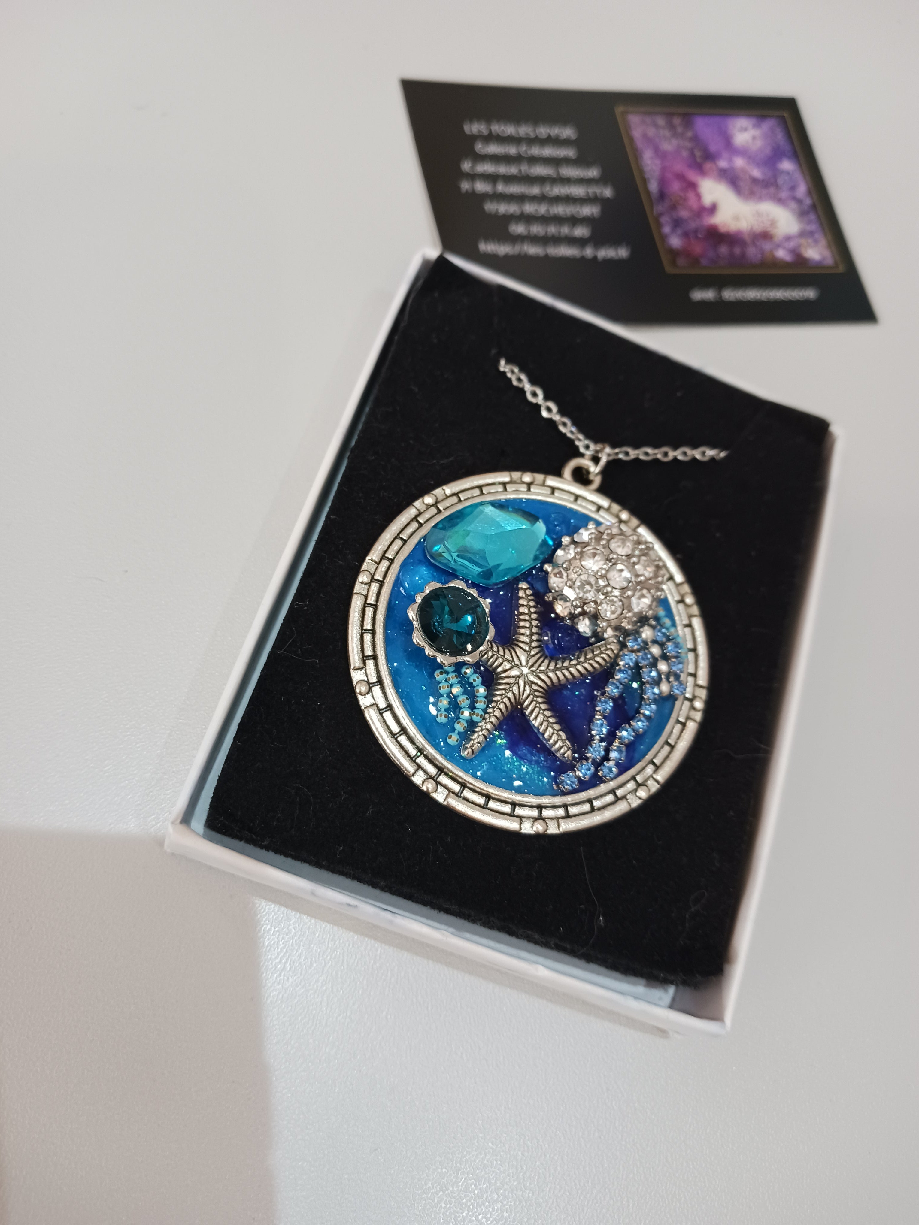 collier méduse cristal
