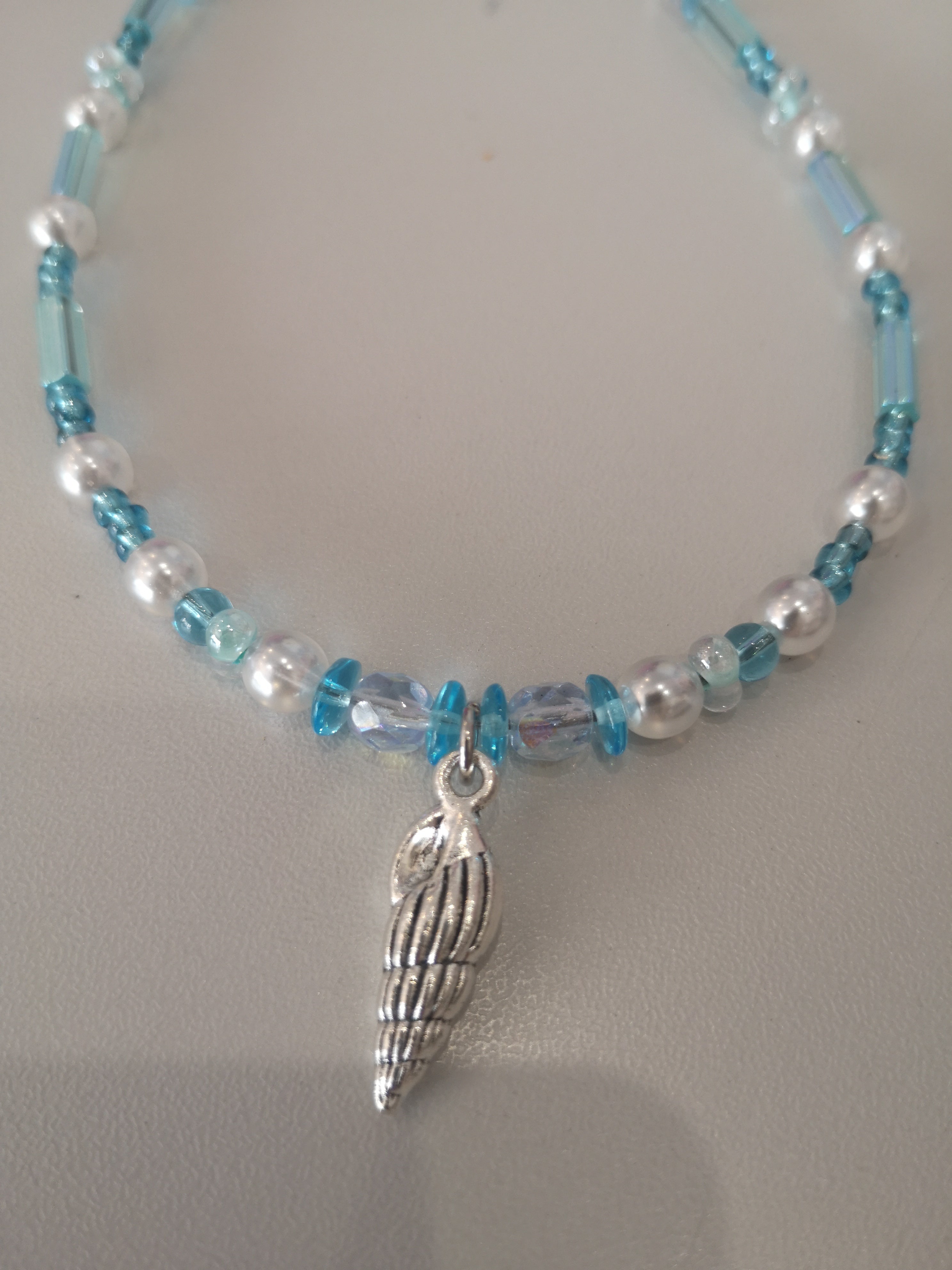 collier cristal bleu perles imitation culture 