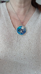 collier résiné