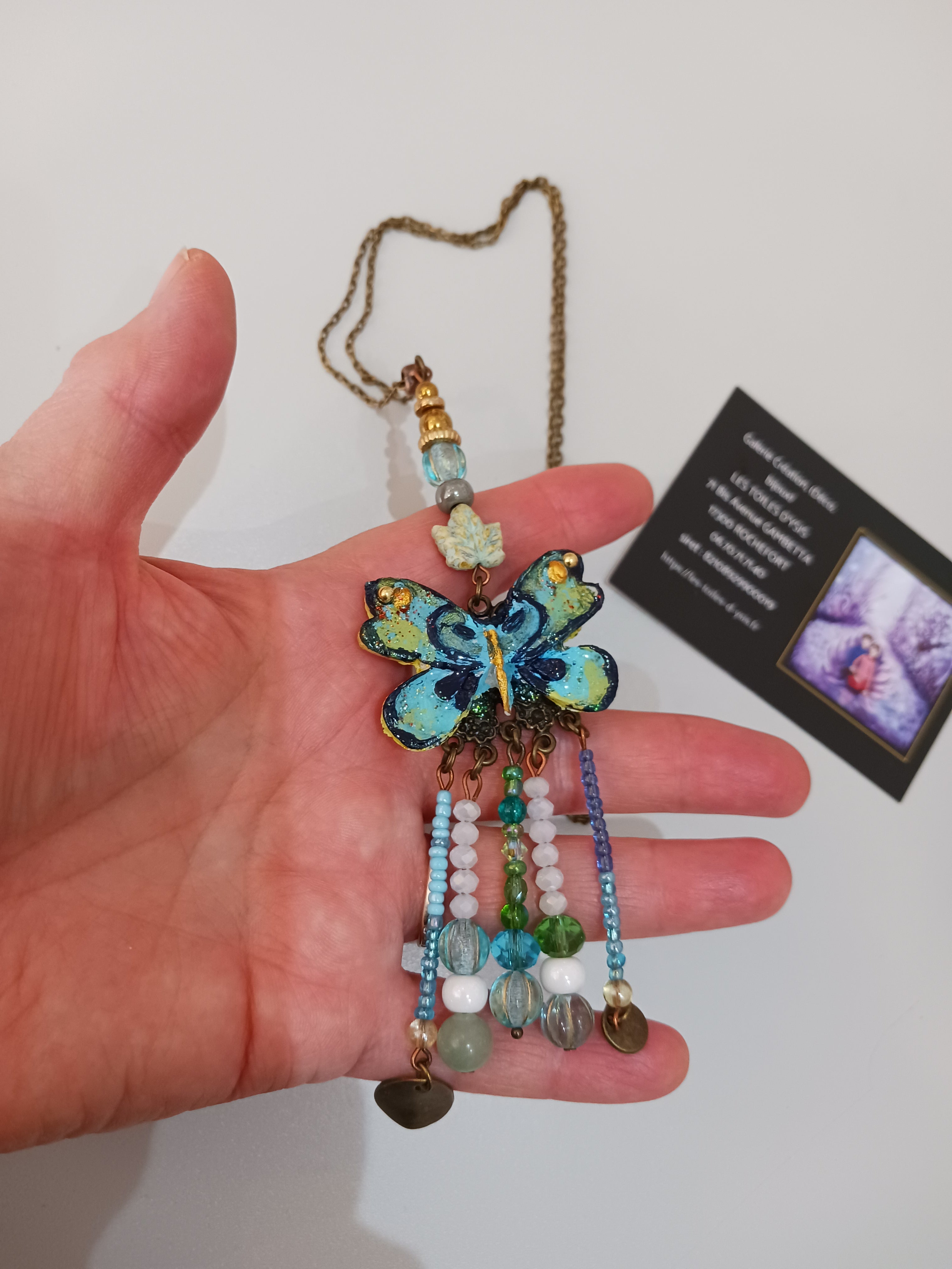 collier résiné