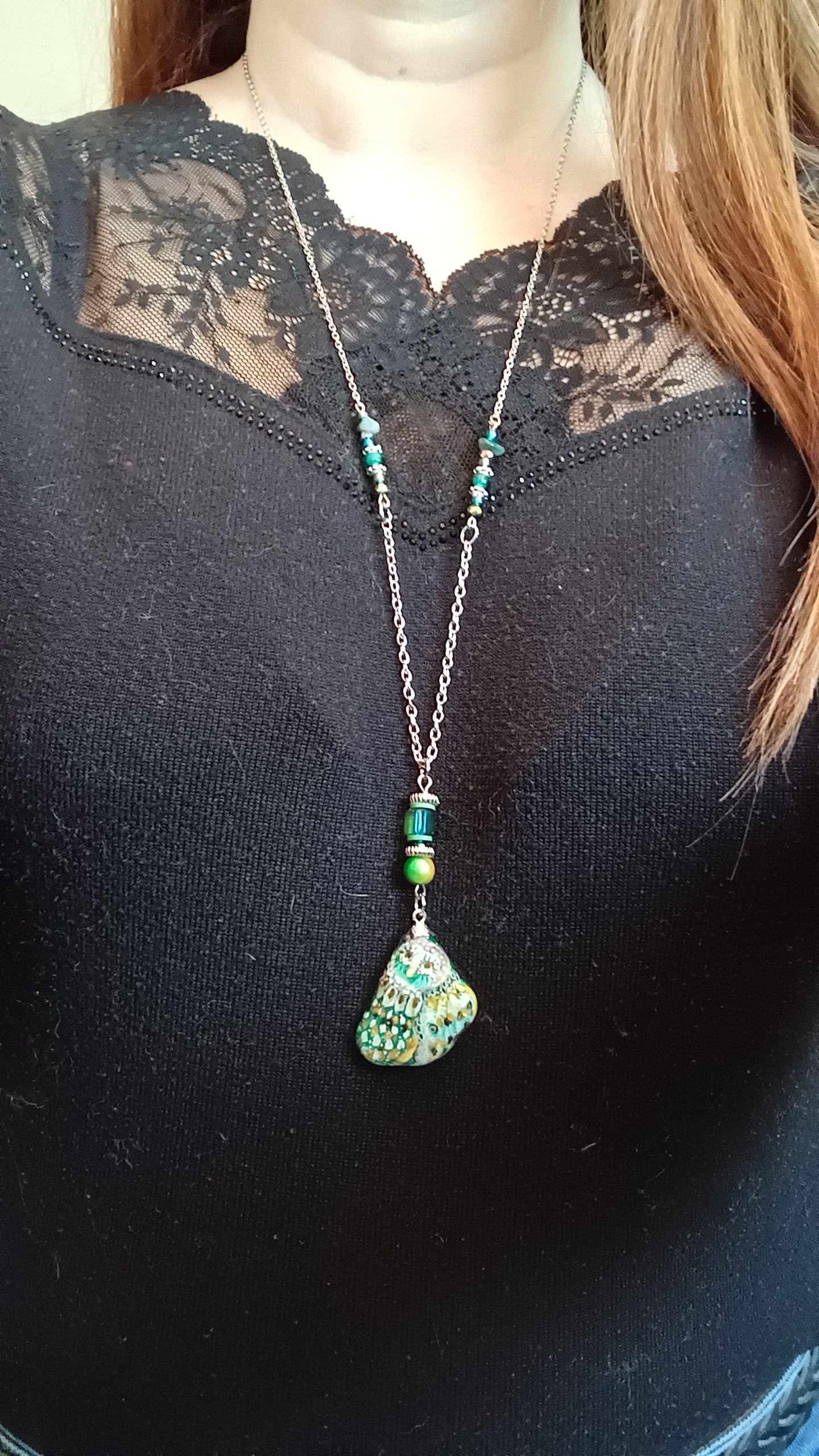 collier chouette verte et jaune 